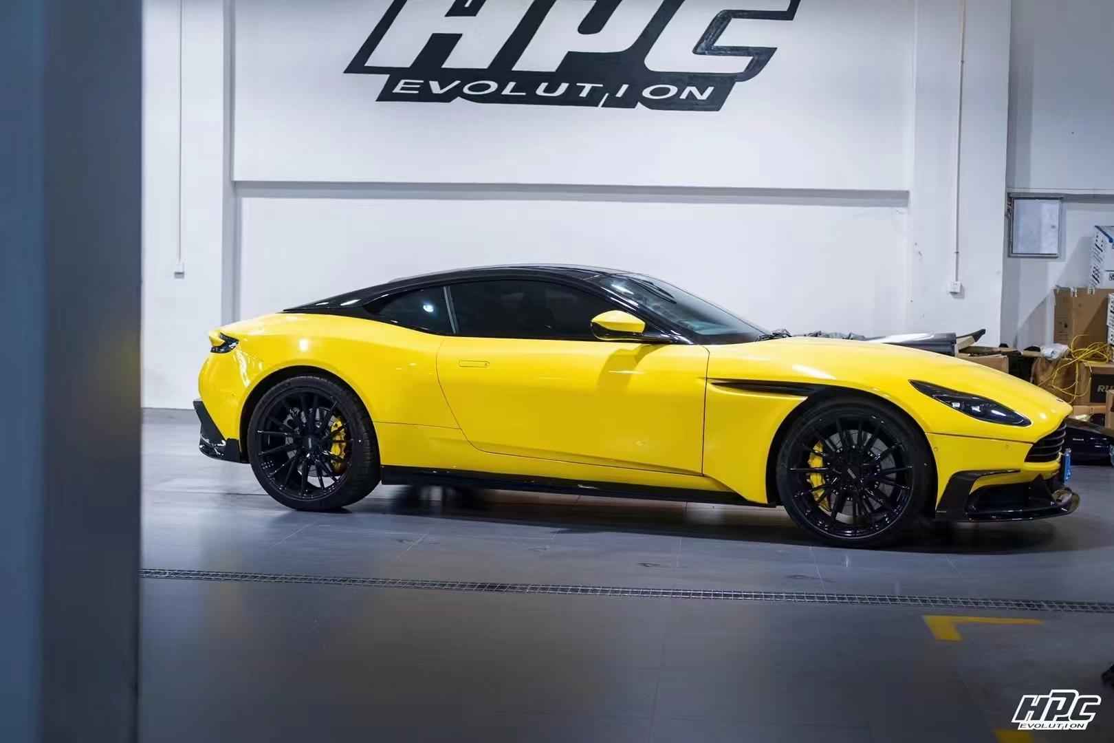 Aston Martin DB11 Paktechz Full Dry Carbon Aerodynamics kit Aftermarket Carbon Fiber Part / Bodykit - Robot Bodykits
