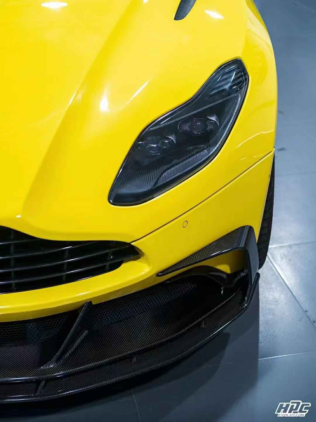 Aston Martin DB11 Paktechz Full Dry Carbon Aerodynamics kit Aftermarket Carbon Fiber Part / Bodykit - Robot Bodykits