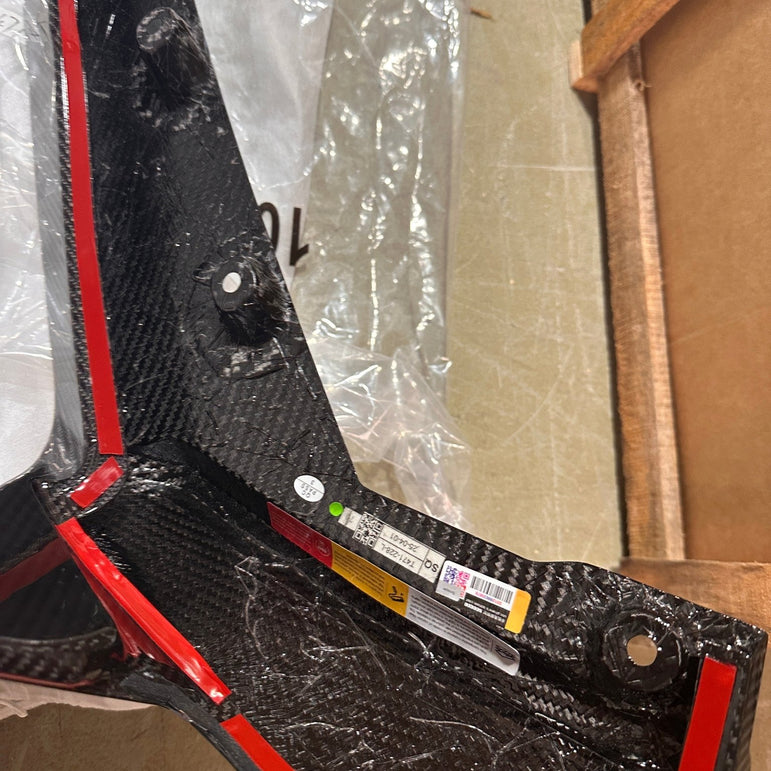 BMW M5 Dry Carbon Kit for 2025+ M5 G90/G99 2025+ Modification FULL KIT Aftermarket Carbon Fiber Part / Bodykit - Robot Bodykits