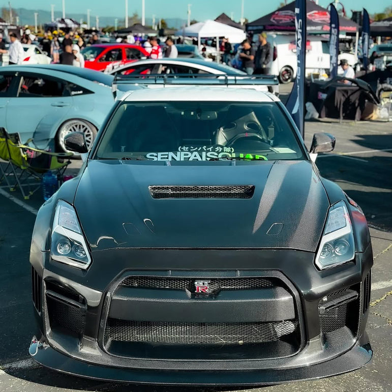 Robot Craftsman Nissan GTR Body Kit (R35) Fibre Glass Reinforced Plastic Complete Body Kit (FRP)