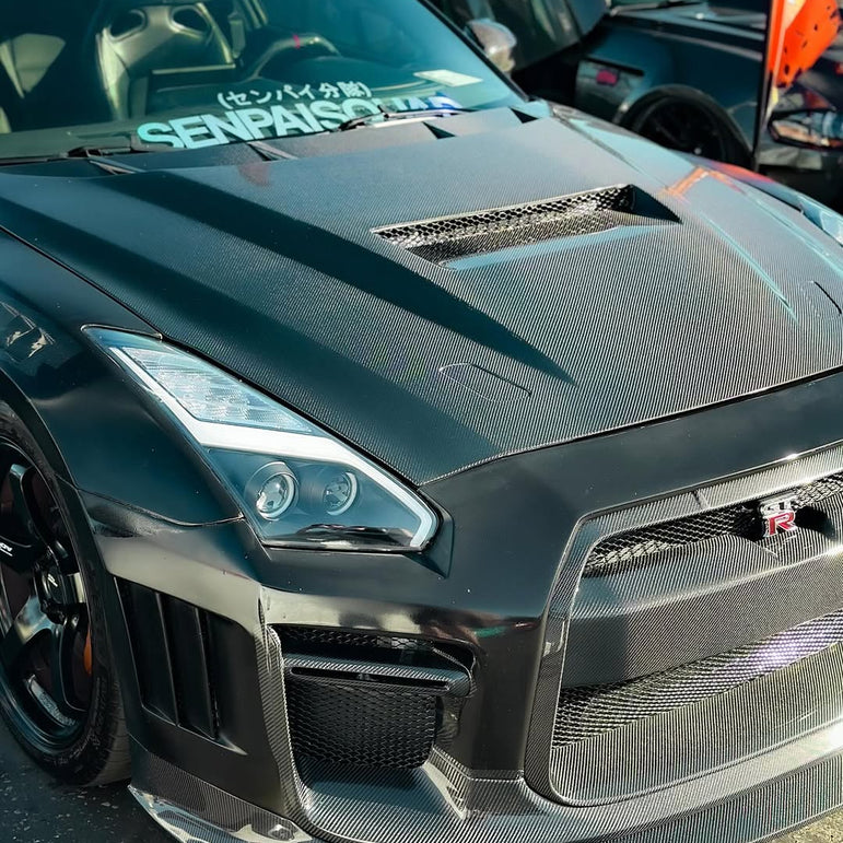 Robot Craftsman Nissan GTR Body Kit (R35) Fibre Glass Reinforced Plastic Complete Body Kit (FRP)