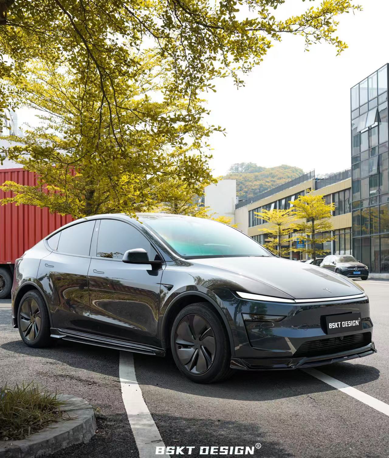BSKT 2025+ Tesla Model Y Lowline Kit Gloss Black Aftermarket Carbon Fiber Part / Bodykit - Robot Bodykits