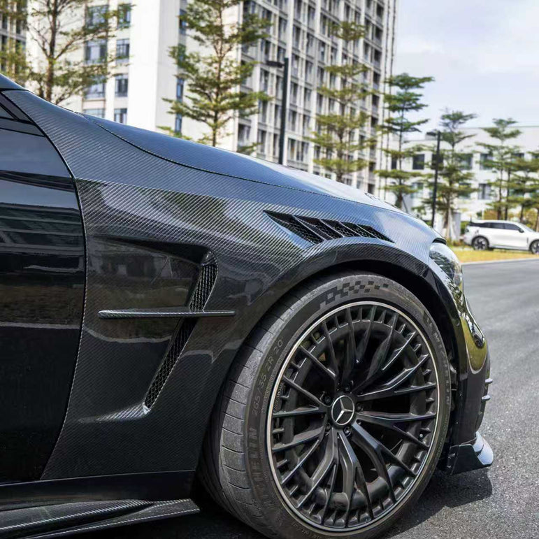 CMST Mercedes-AMG CLE 53 C236 2024-2026 Prepreg Carbon Fibre Fenders / Wings
