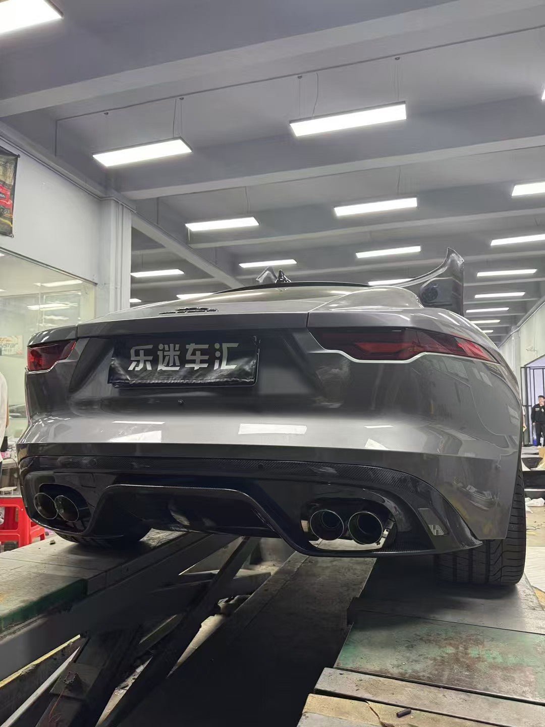 Carbon Fibre Bodykit For Jaguar F - Type 2021+ Aftermarket Carbon Fiber Part / Bodykit - Robot Bodykits