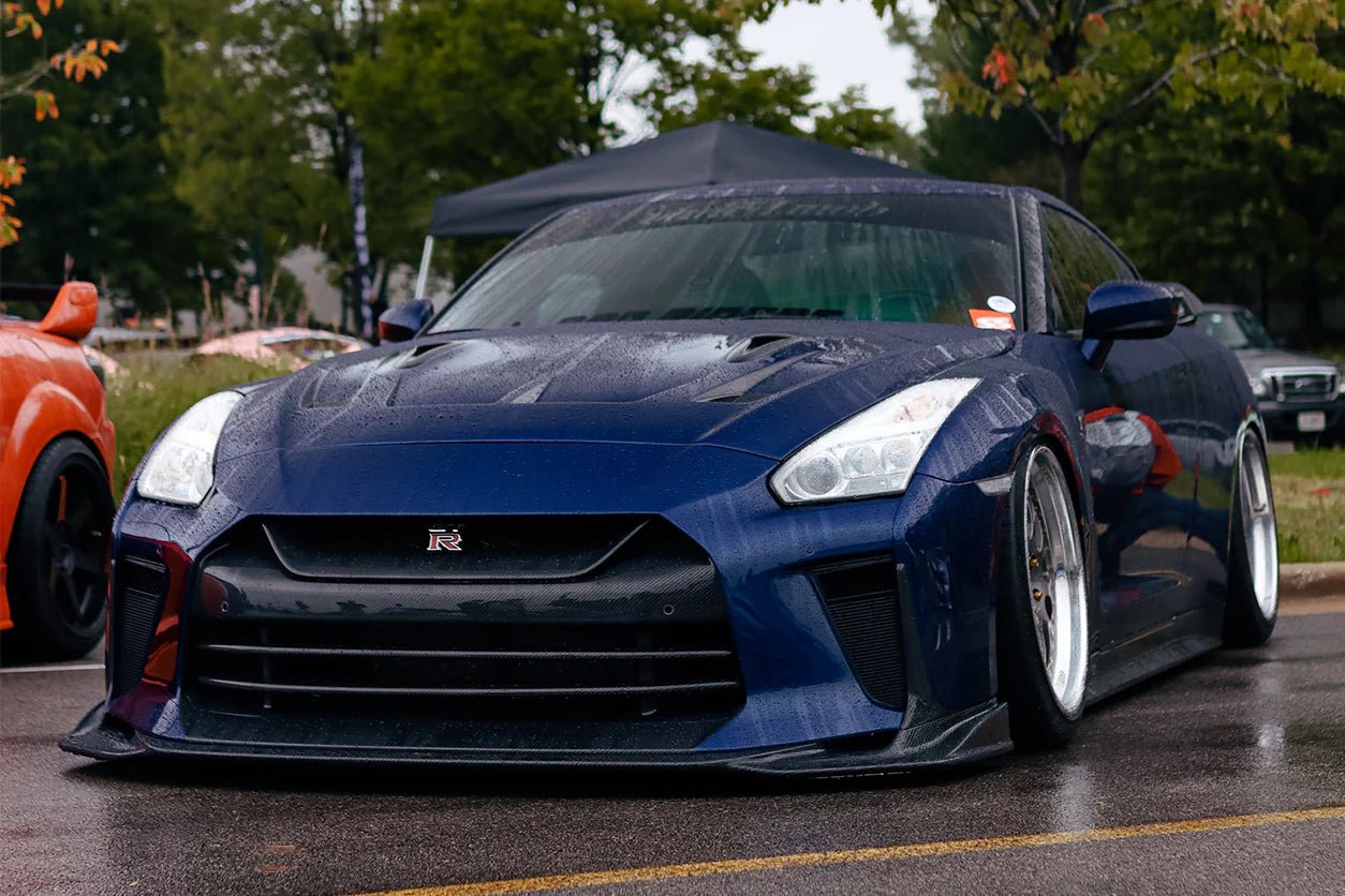 Carbonado TS Style Front Bumper & Front Lip for Nissan GTR GT - R R35 2017 - 2022 EBA Carbon Fiber / FRP Aftermarket Carbon Fiber Part / Bodykit - Robot Bodykits