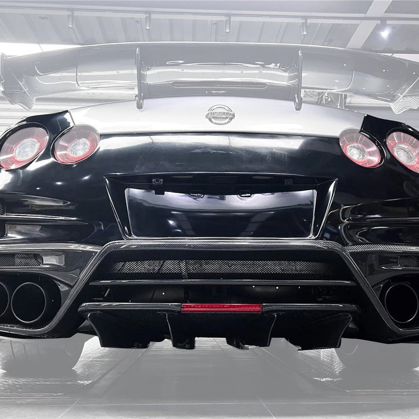 Carbonado TS Style Rear Bumper, Diffuser & Undertray for Nissan GTR GT - R R35 2008 - 2022 CBA & DBA & EBA Carbon Fiber / FRP Aftermarket Carbon Fiber Part / Bodykit - Robot Bodykits