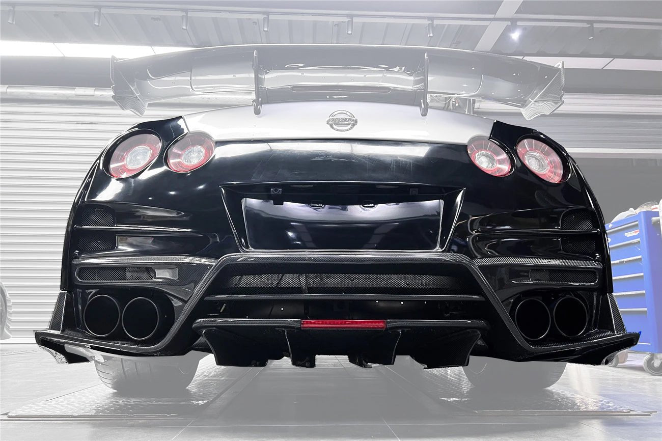 Carbonado TS Style Rear Bumper, Diffuser & Undertray for Nissan GTR GT - R R35 2008 - 2022 CBA & DBA & EBA Carbon Fiber / FRP Aftermarket Carbon Fiber Part / Bodykit - Robot Bodykits
