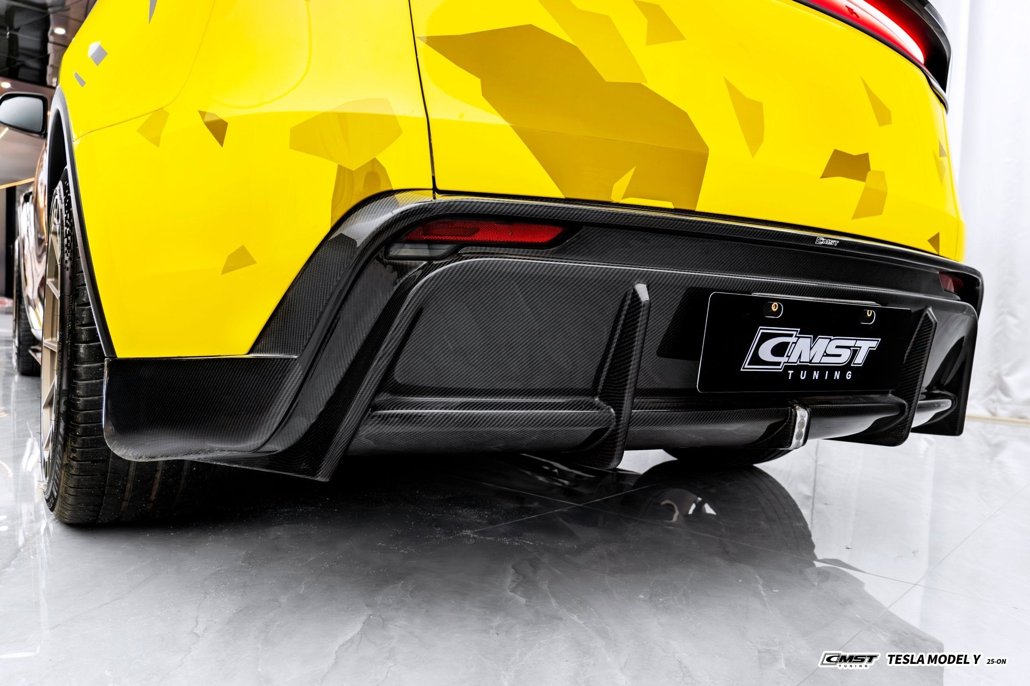 CMST 2025+ Tesla Model Y Lowline Kit Carbon Fibre Bodykit V.1 Aftermarket Carbon Fiber Part / Bodykit - Robot Bodykits