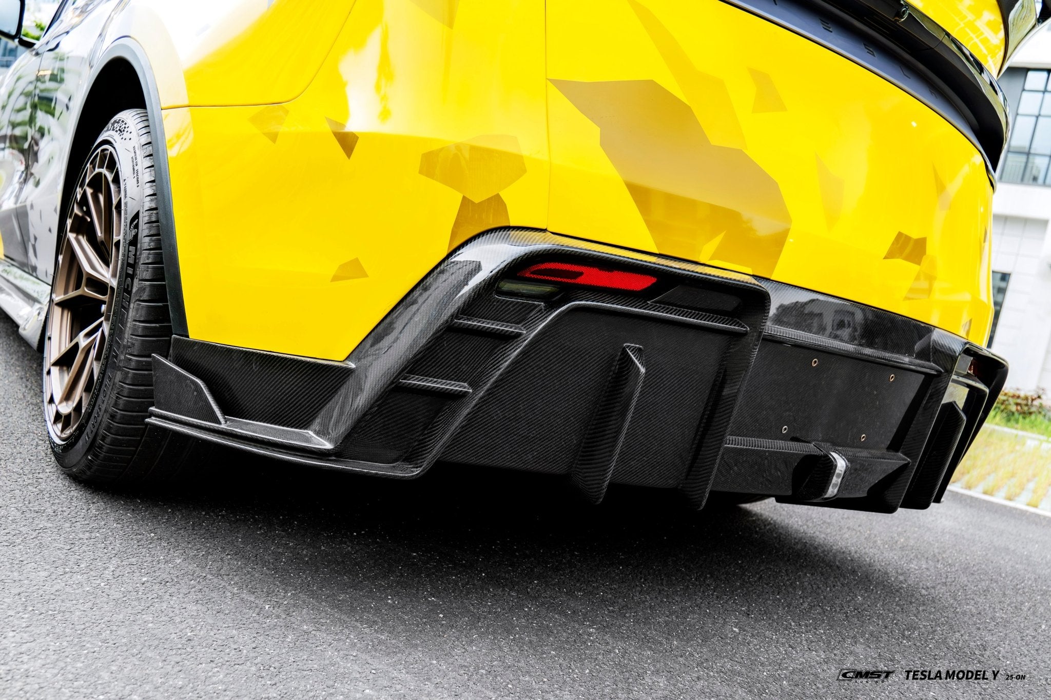 CMST 2025+ Tesla Model Y Lowline Kit Carbon Fibre Bodykit V.2 Aftermarket Carbon Fiber Part / Bodykit - Robot Bodykits