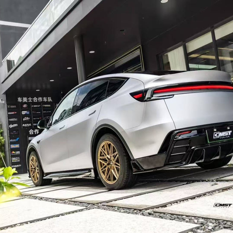 CMST 2025+ Tesla Model Y Lowline Kit Gloss Black Bodykit Aftermarket Carbon Fiber Part / Bodykit - Robot Bodykits