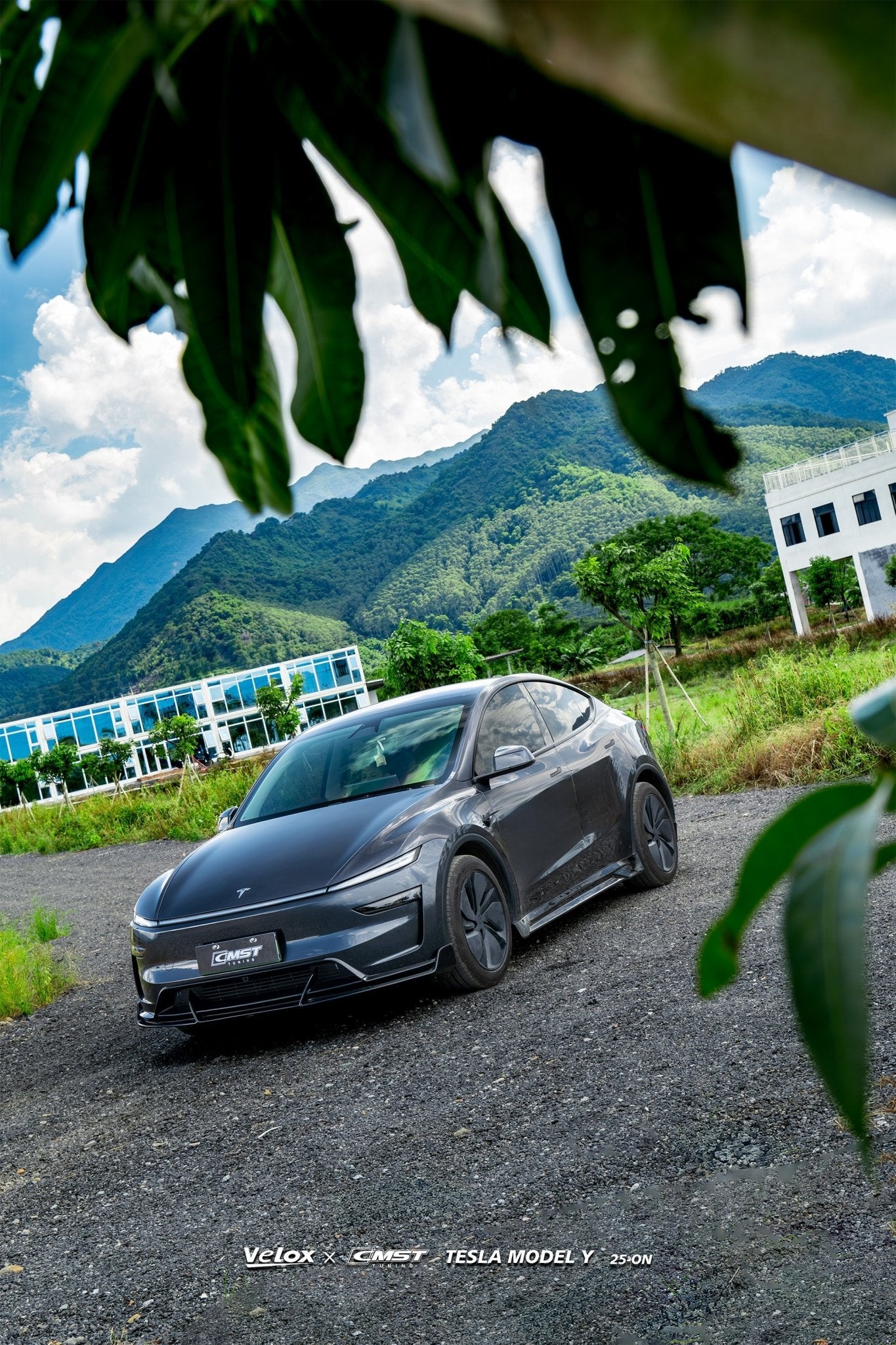 CMST 2025+ Tesla Model Y PERFORMANCE Lowline Kit Gloss Black Bodykit Aftermarket Carbon Fiber Part / Bodykit - Robot Bodykits