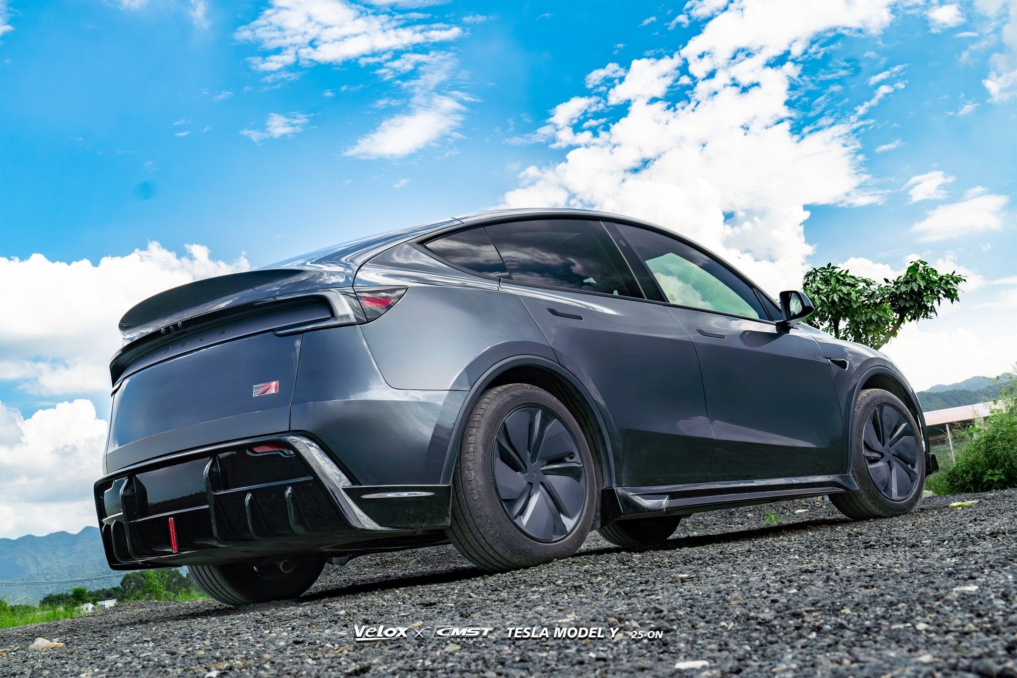 CMST 2025+ Tesla Model Y PERFORMANCE Lowline Kit Gloss Black Bodykit Aftermarket Carbon Fiber Part / Bodykit - Robot Bodykits