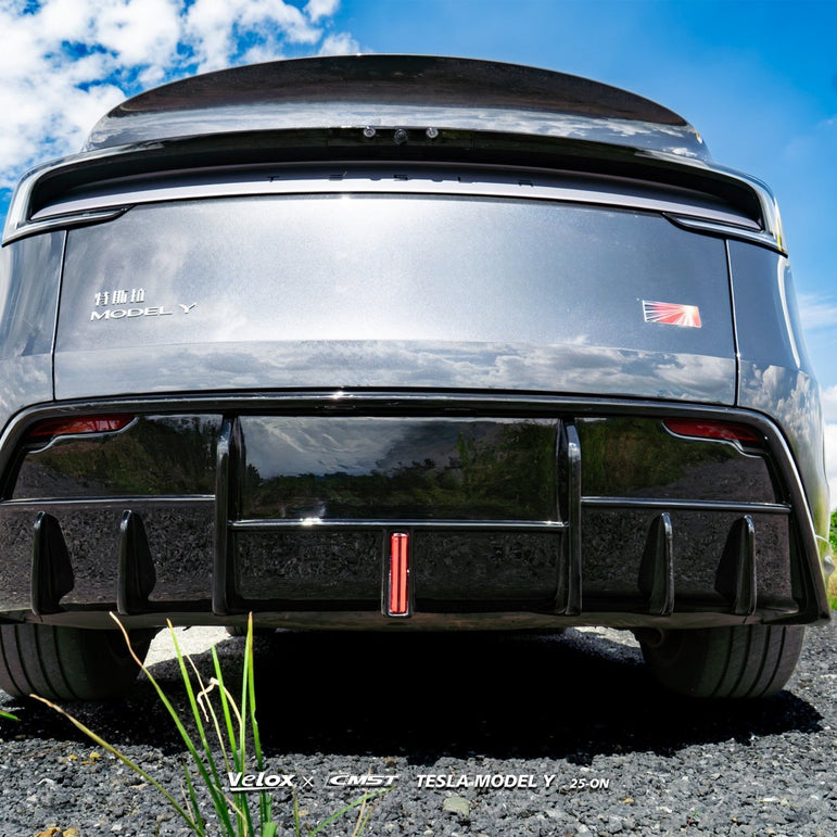 CMST 2025+ Tesla Model Y PERFORMANCE Lowline Kit Gloss Black Bodykit Aftermarket Carbon Fiber Part / Bodykit - Robot Bodykits