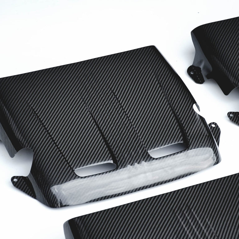 CMST Carbon Fiber Engine Cover for Mercedes Benz AMG C63 (2015-2020) Aftermarket Carbon Fiber Part / Bodykit - Robot Bodykits