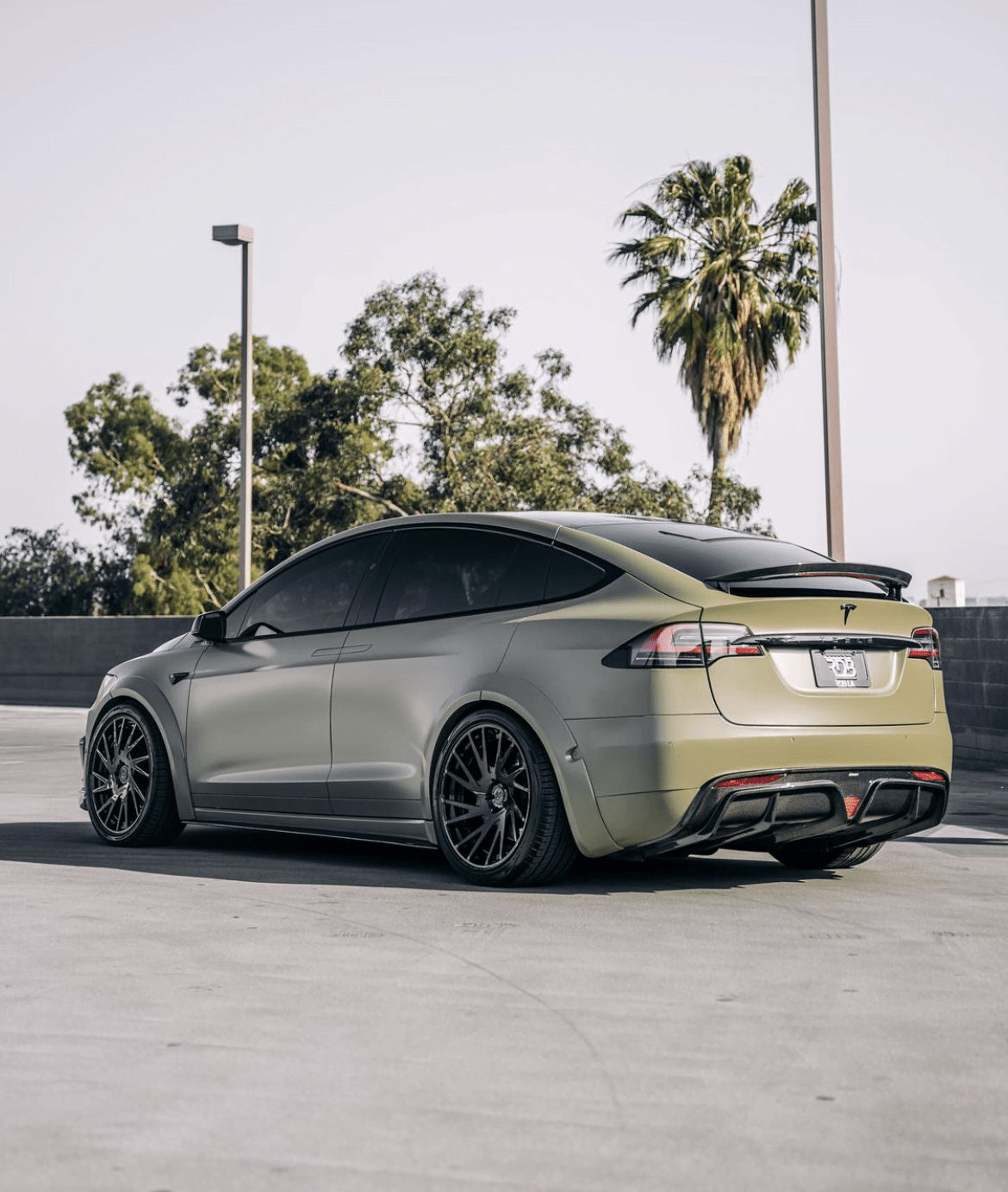 CMST Carbon Fiber Full Body Kit for Tesla Model X 2016-2021 Aftermarket Carbon Fiber Part / Bodykit - Robot Bodykits