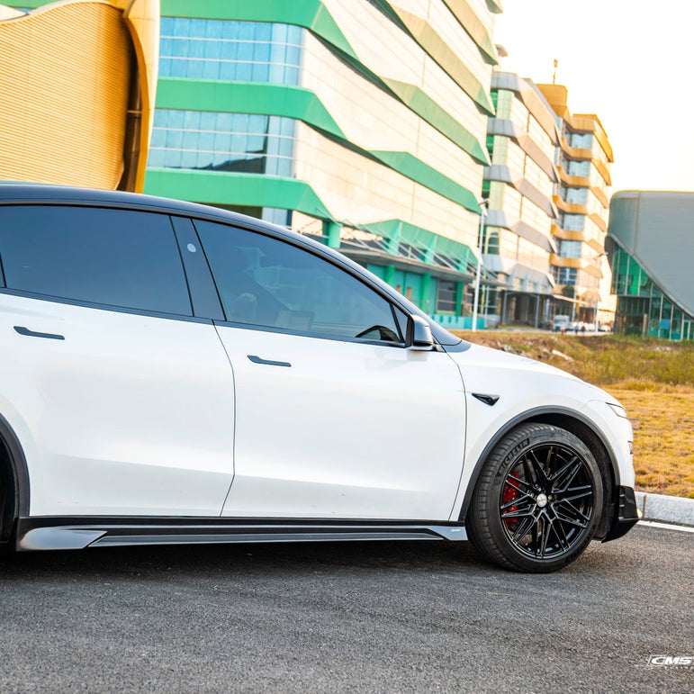CMST Carbon Tesla Model Y L Full Carbon Fibre Bodykit (2 Versions) Aftermarket Carbon Fiber Part / Bodykit - Robot Bodykits