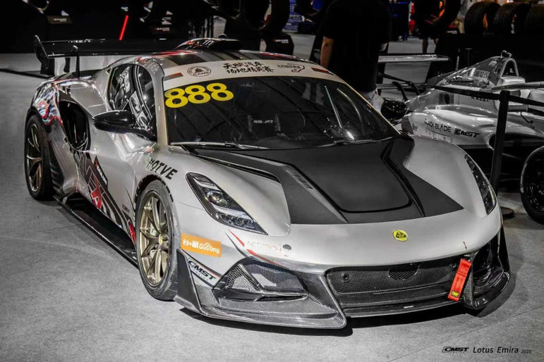 CMST Dry - Carbon (Prepreg) Lotus Emira (2021 - 2025) Bonnet Aftermarket Carbon Fiber Part / Bodykit - Robot Bodykits