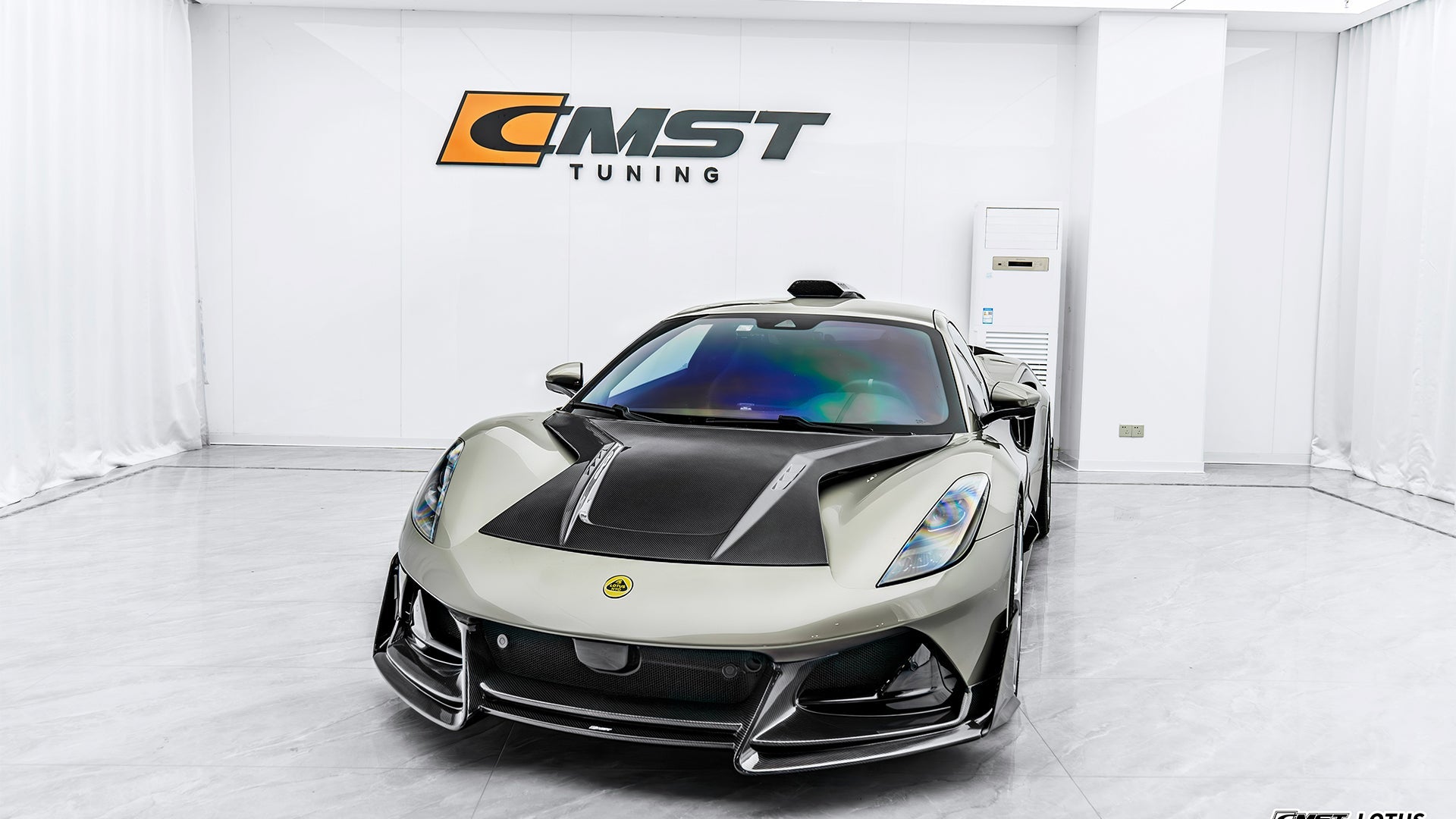 CMST Dry - Carbon (Prepreg) Lotus Emira Full Bodykit (2021 - 2025) Aftermarket Carbon Fiber Part / Bodykit - Robot Bodykits