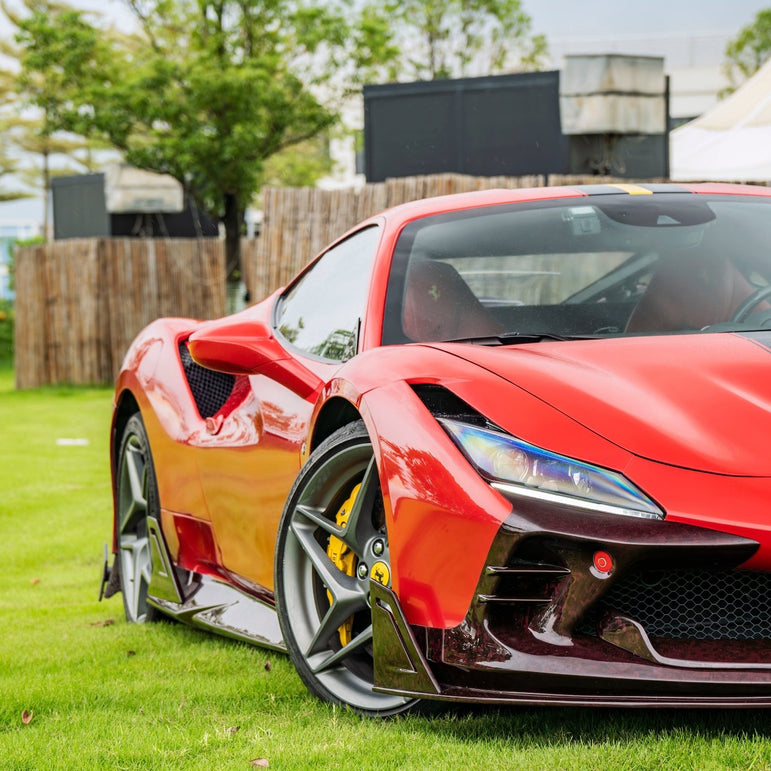 CMST Ferrari F8 Prepreg / Dry - Carbon Fibre Bodykit Aftermarket Carbon Fiber Part / Bodykit - Robot Bodykits