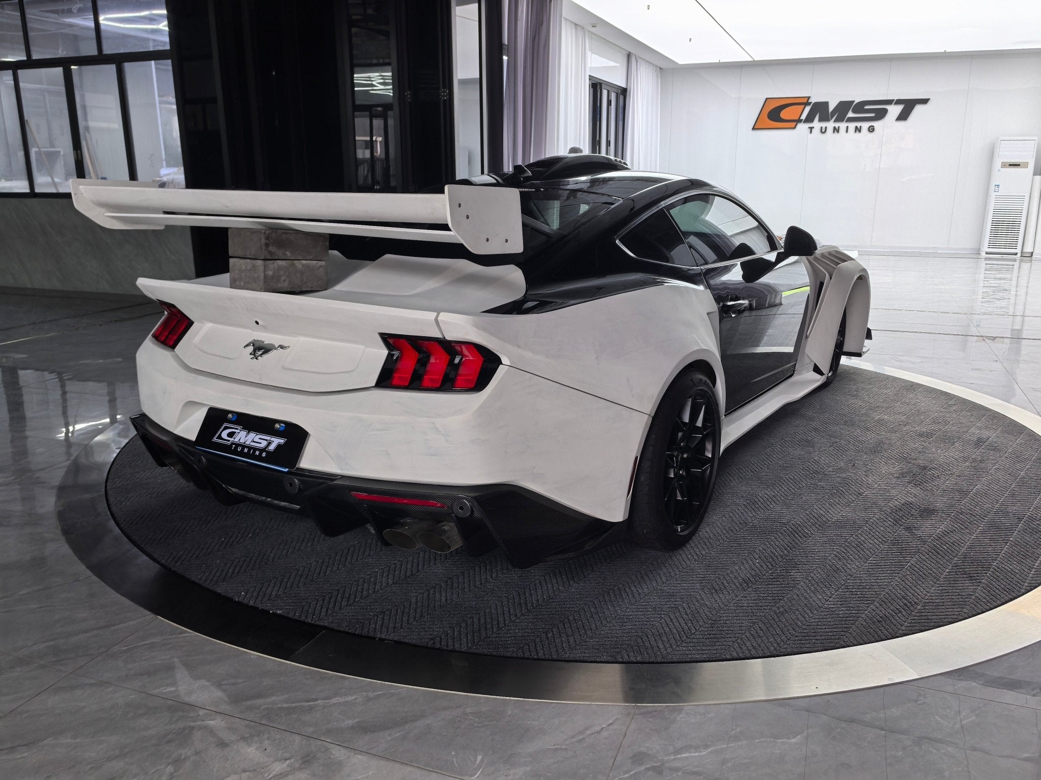 CMST Ford Mustang 