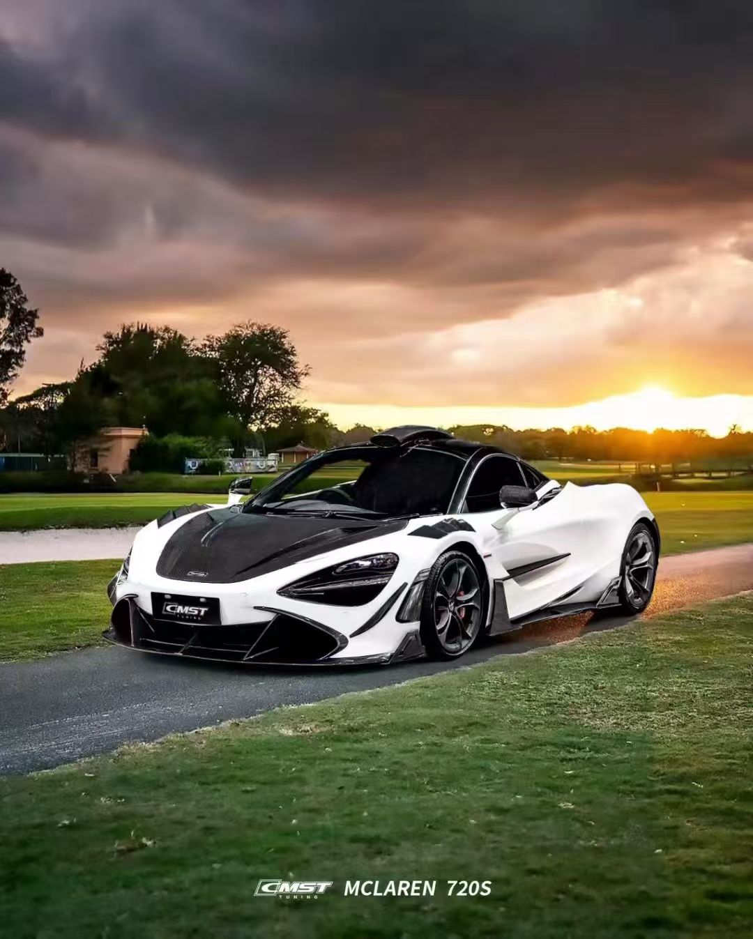 CMST McLaren 720s Full Dry Carbon Kit Aftermarket Carbon Fiber Part / Bodykit - Robot Bodykits
