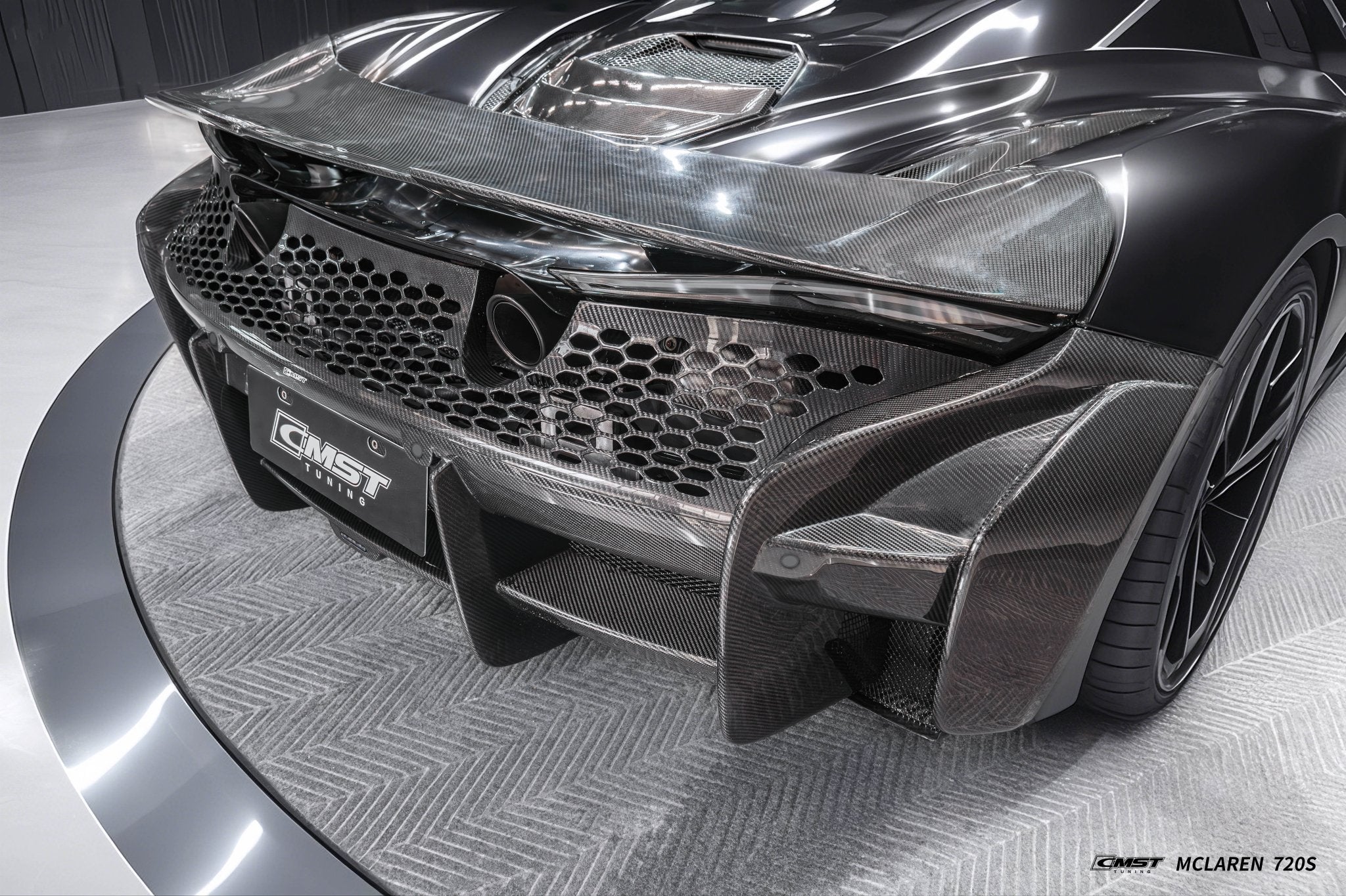 CMST McLaren 720s Full Dry Carbon Kit Aftermarket Carbon Fiber Part / Bodykit - Robot Bodykits