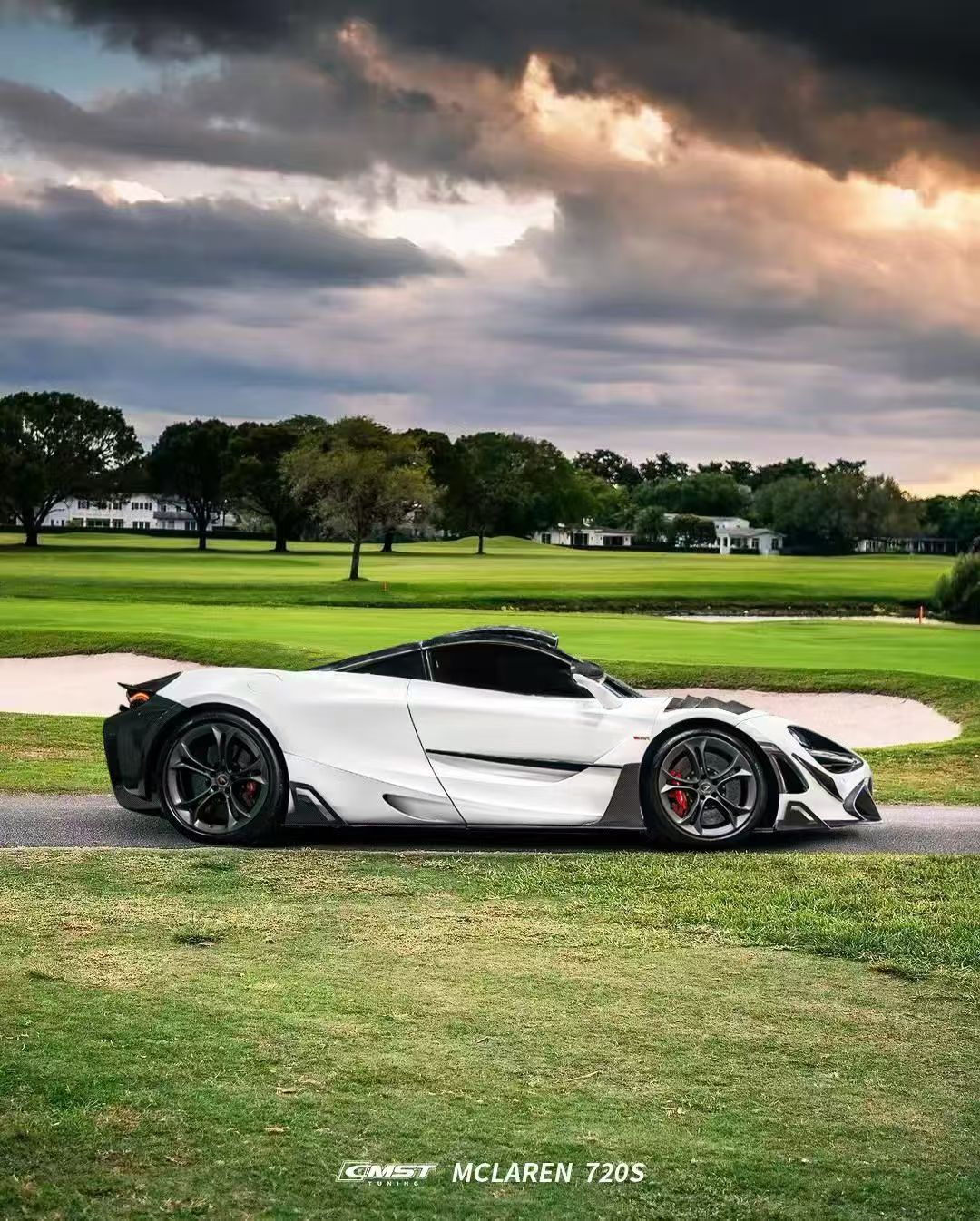 CMST McLaren 720s Full Dry Carbon Kit Aftermarket Carbon Fiber Part / Bodykit - Robot Bodykits