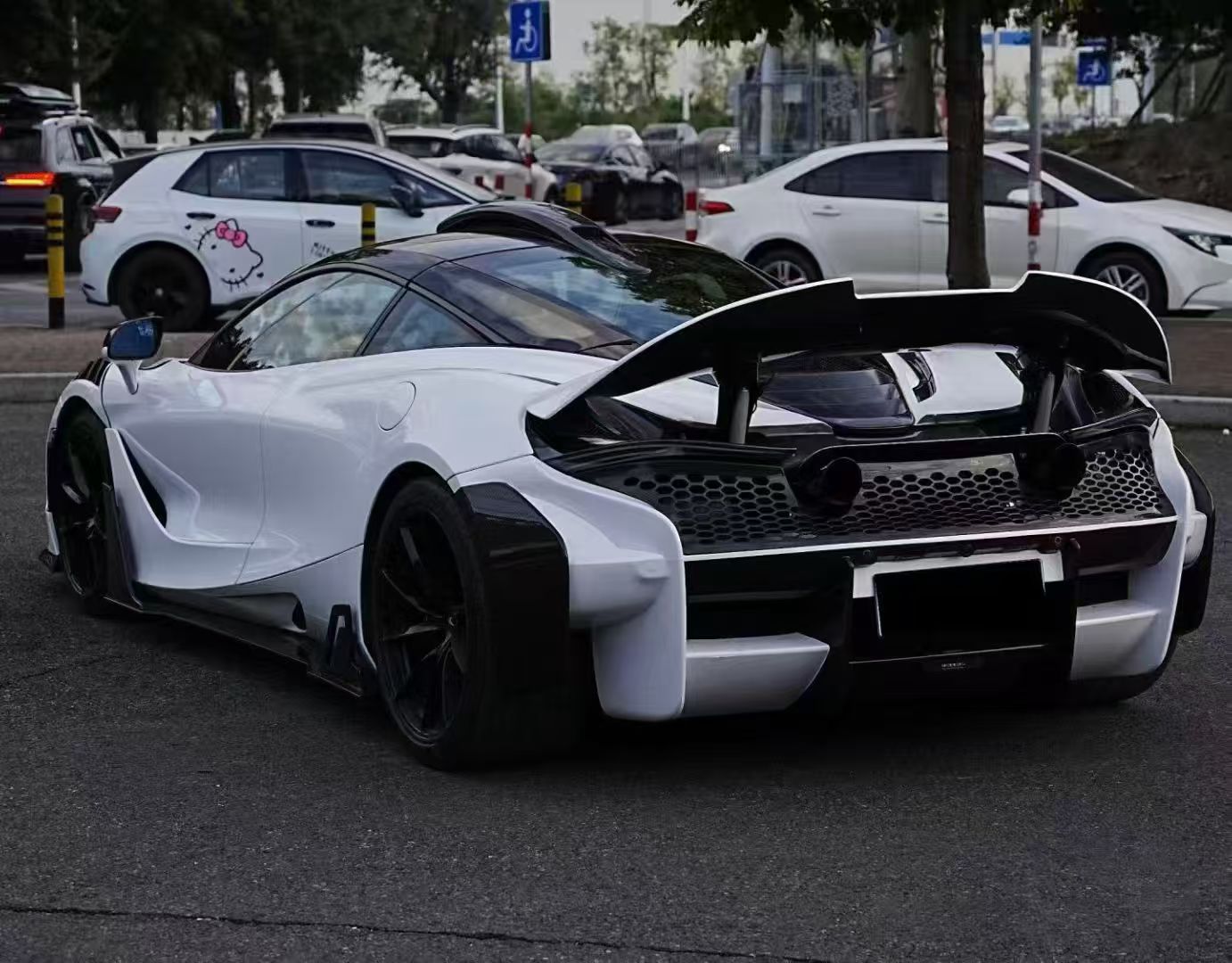 CMST McLaren 720s Full Dry Carbon Kit Aftermarket Carbon Fiber Part / Bodykit - Robot Bodykits
