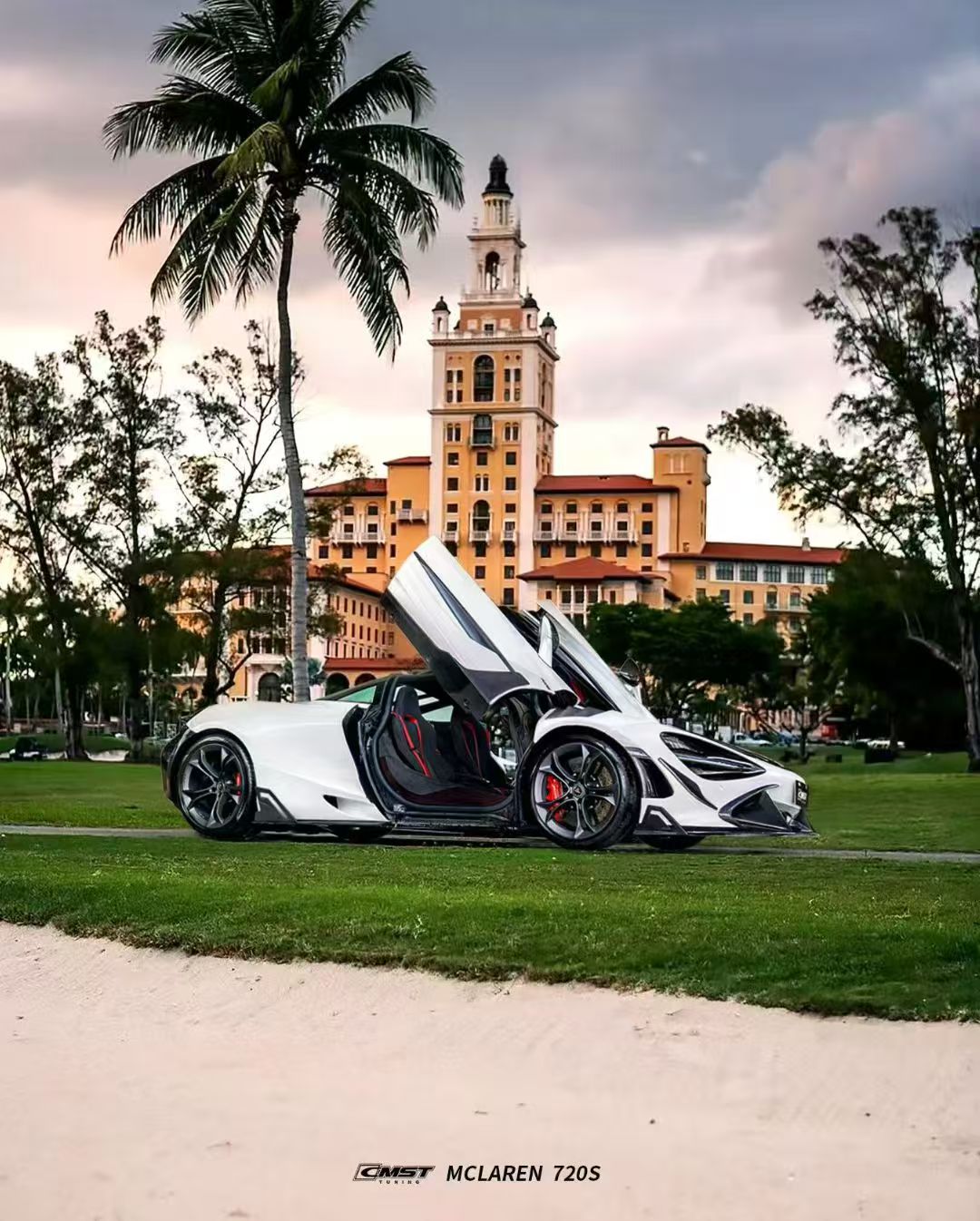 CMST McLaren 720s Full Dry Carbon Kit Aftermarket Carbon Fiber Part / Bodykit - Robot Bodykits