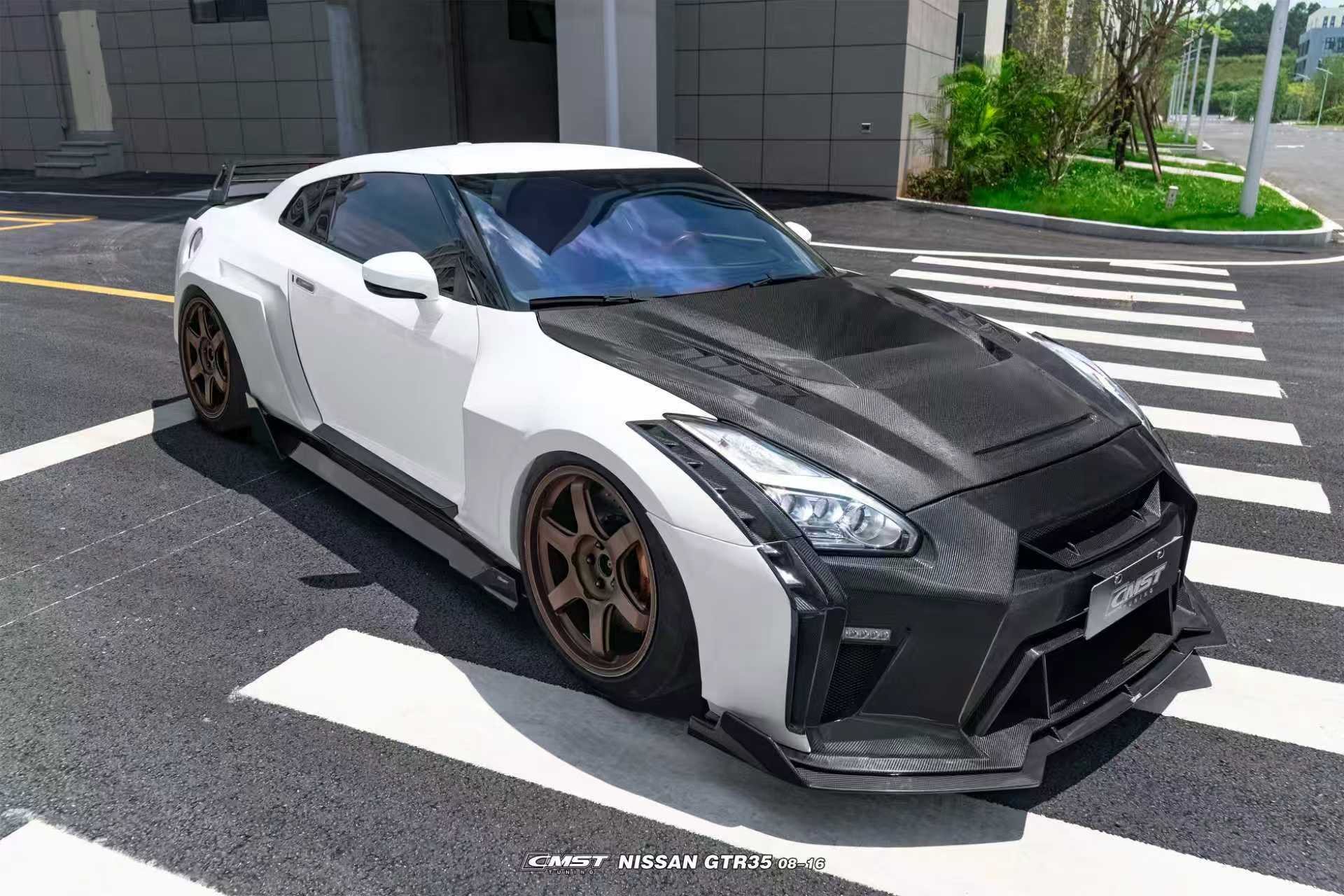 CMST Nissan GTR R35 Carbon Fibre Bonnet Aftermarket Carbon Fiber Part / Bodykit - Robot Bodykits