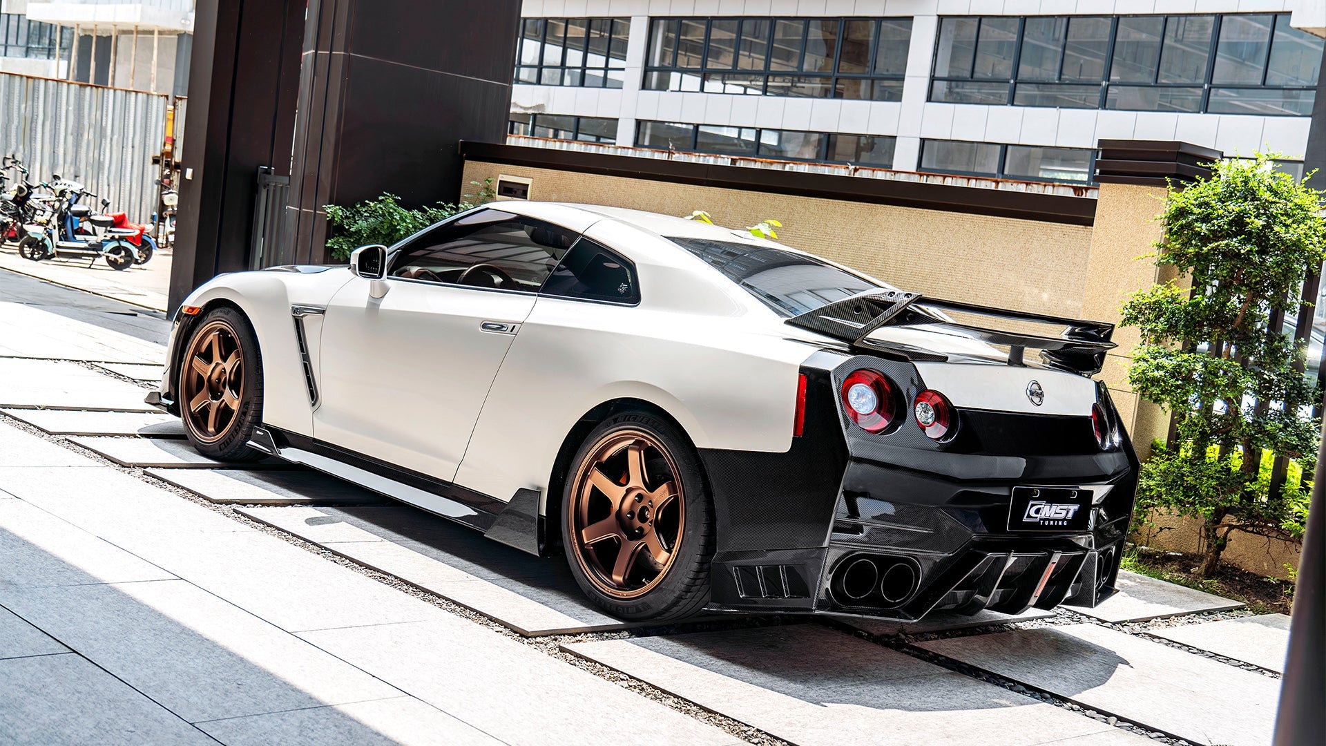 CMST Nissan GTR R35 Carbon Fibre Narrowbody Kit 2008 - 2016 Aftermarket Carbon Fiber Part / Bodykit - Robot Bodykits