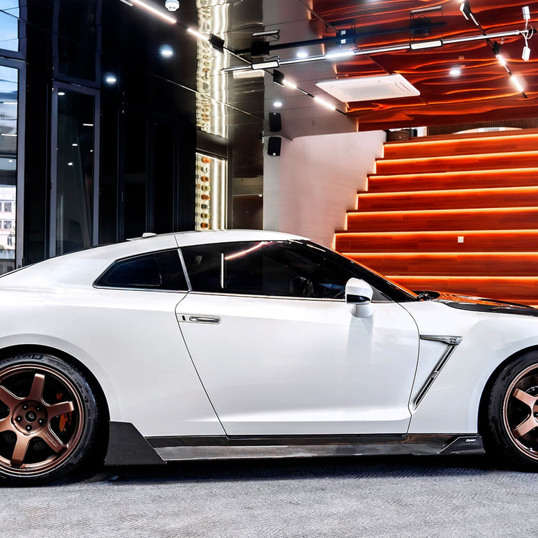 CMST Nissan GTR R35 Carbon Fibre Narrowbody Kit 2008 - 2016 Aftermarket Carbon Fiber Part / Bodykit - Robot Bodykits