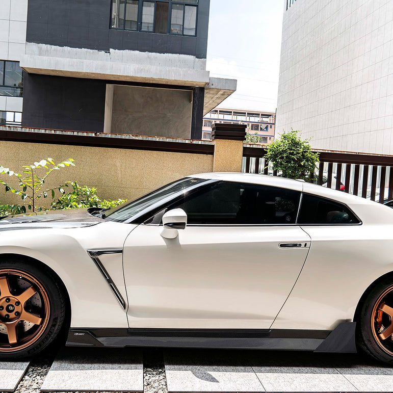 CMST Nissan GTR R35 Carbon Fibre Narrowbody Kit 2008 - 2016 Aftermarket Carbon Fiber Part / Bodykit - Robot Bodykits