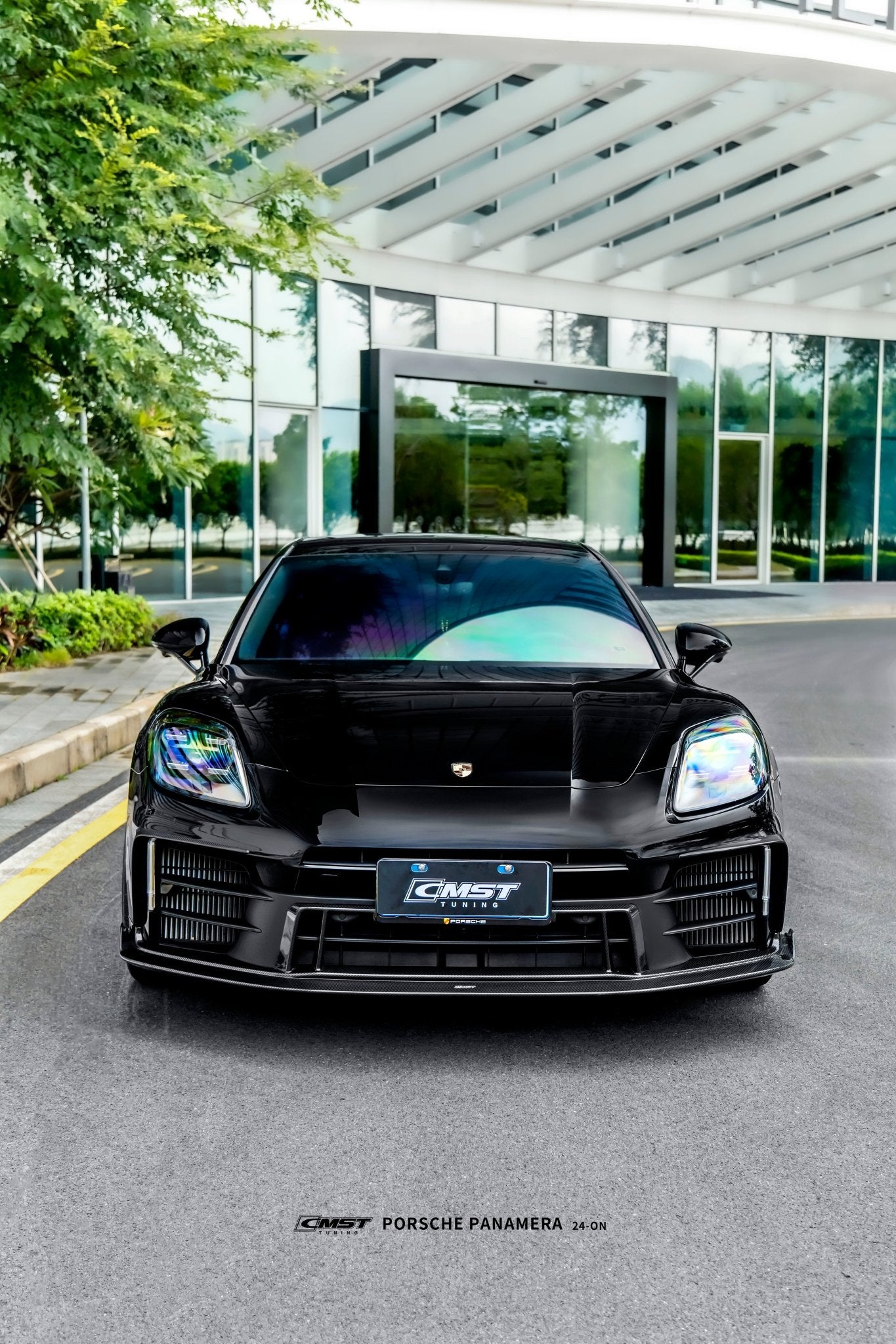 CMST Porsche Panamera 976 Base 4 4S E - Hybrid Dry Carbon Full Bodykit Aftermarket Carbon Fiber Part / Bodykit - Robot Bodykits
