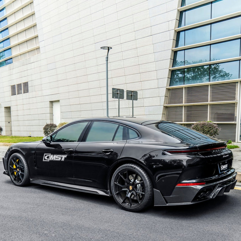 CMST Porsche Panamera 976 Base 4 4S E - Hybrid Dry Carbon Full Bodykit Aftermarket Carbon Fiber Part / Bodykit - Robot Bodykits