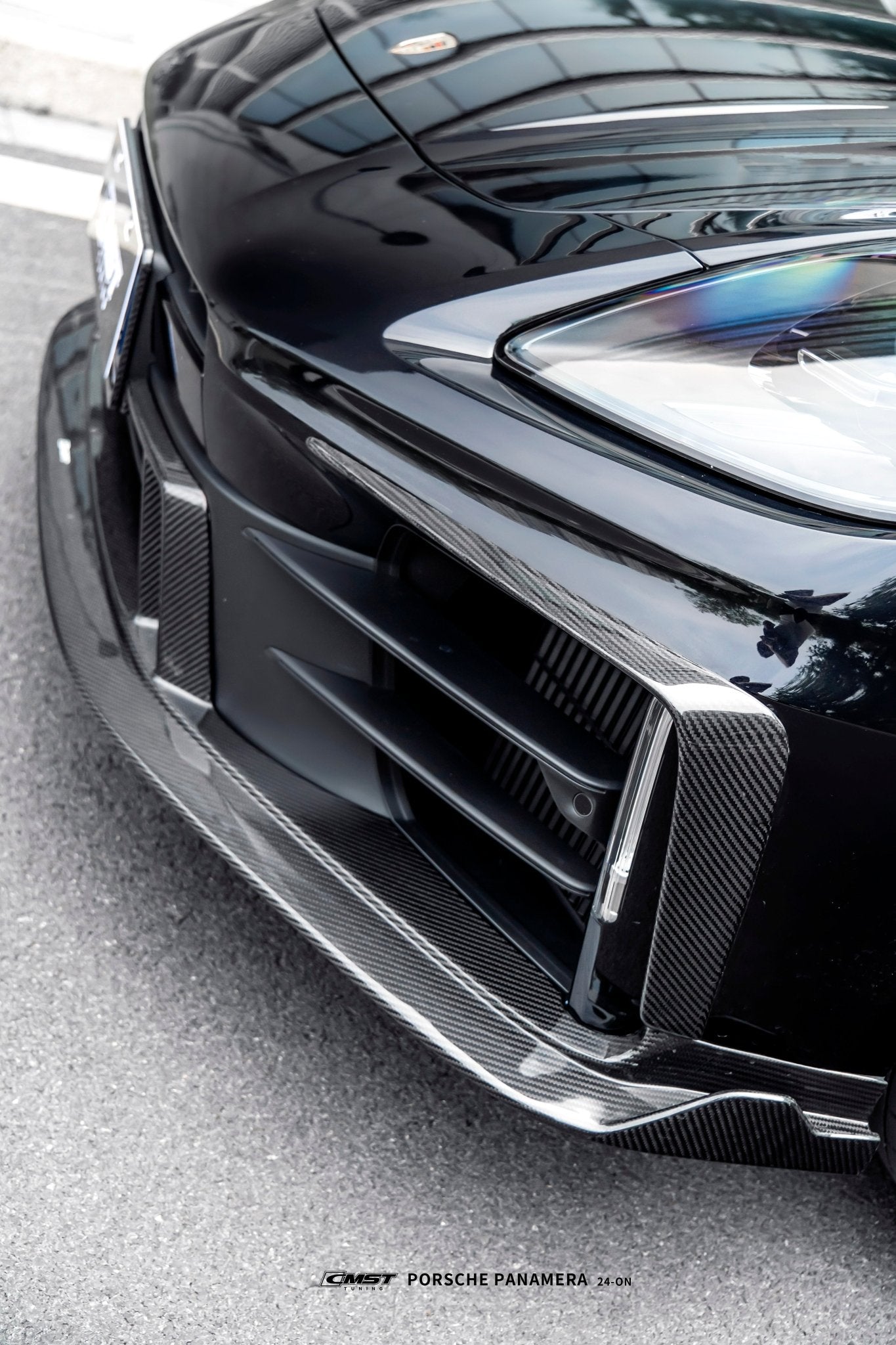 CMST Porsche Panamera 976 Base 4 4S E - Hybrid Dry Carbon Full Bodykit Aftermarket Carbon Fiber Part / Bodykit - Robot Bodykits