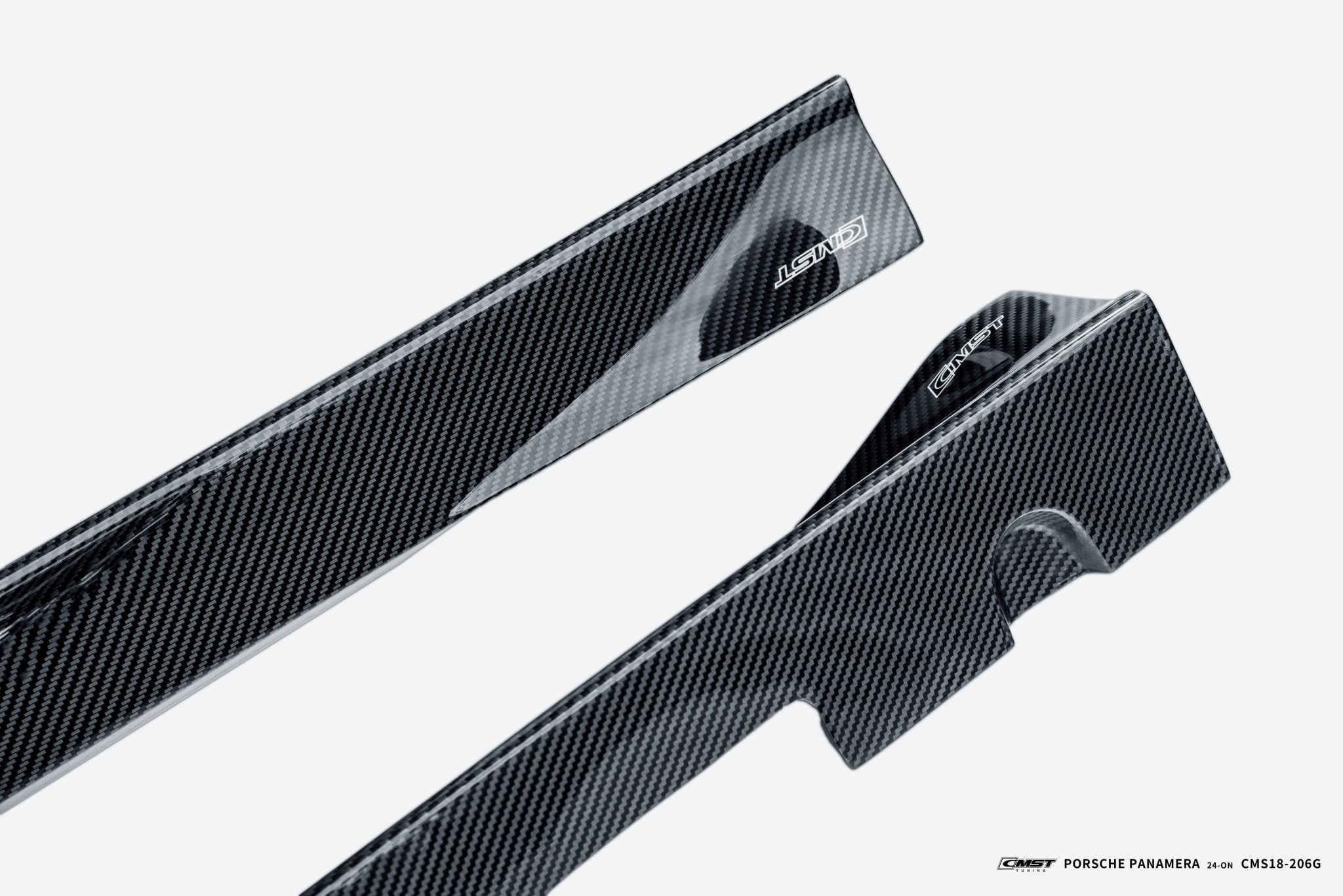 CMST Porsche Panamera 976 Base 4 4S E - Hybrid Dry Carbon Full Bodykit Aftermarket Carbon Fiber Part / Bodykit - Robot Bodykits