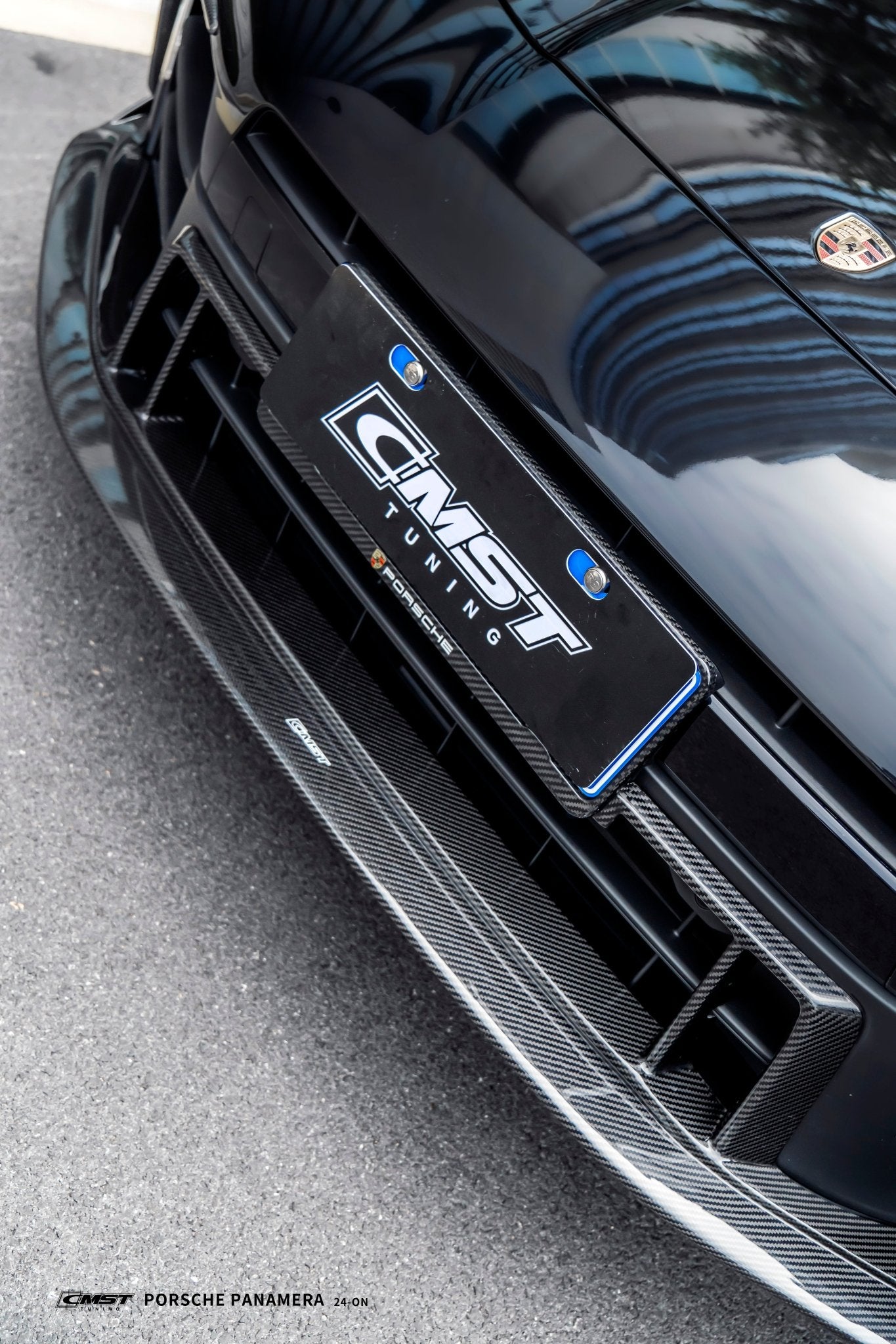 CMST Porsche Panamera 976 Base 4 4S E - Hybrid Dry Carbon Full Bodykit Aftermarket Carbon Fiber Part / Bodykit - Robot Bodykits