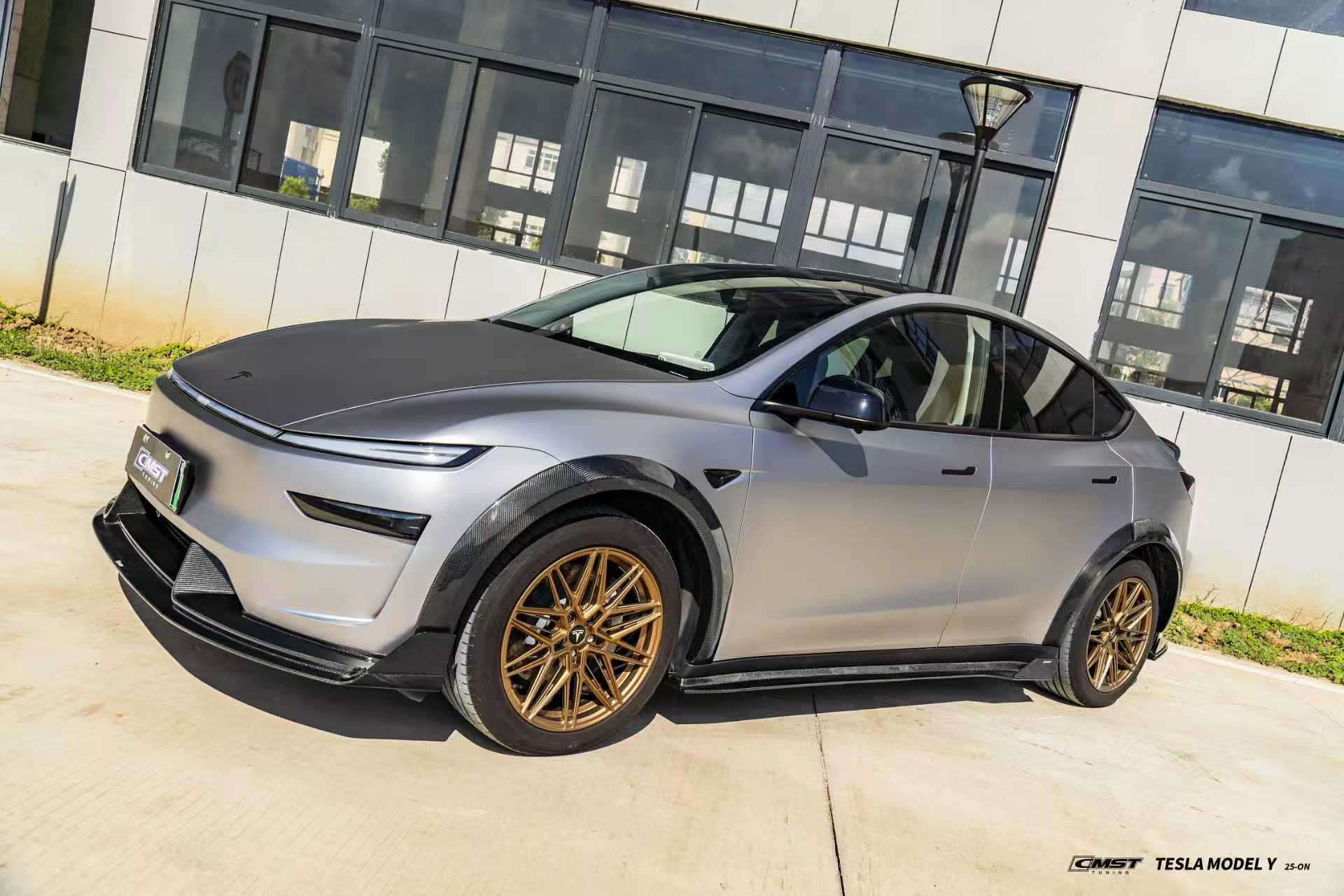 CMST Tesla Model Y Juniper (2024+) Full Carbon Fibre Bodykit + Wide Arch Extensions Aftermarket Carbon Fiber Part / Bodykit - Robot Bodykits