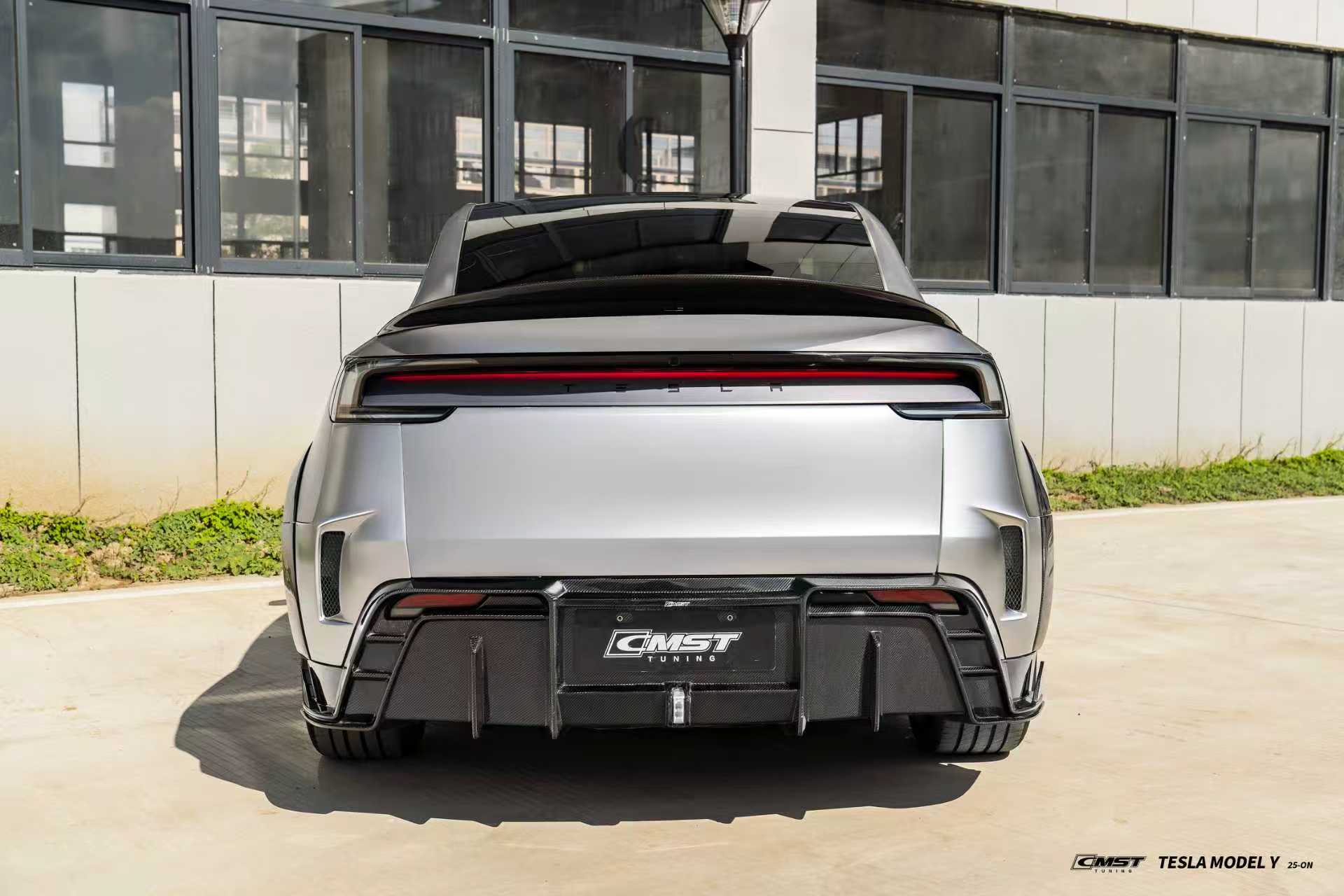 CMST Tesla Model Y Juniper (2024+) Full Carbon Fibre Bodykit + Wide Arch Extensions Aftermarket Carbon Fiber Part / Bodykit - Robot Bodykits