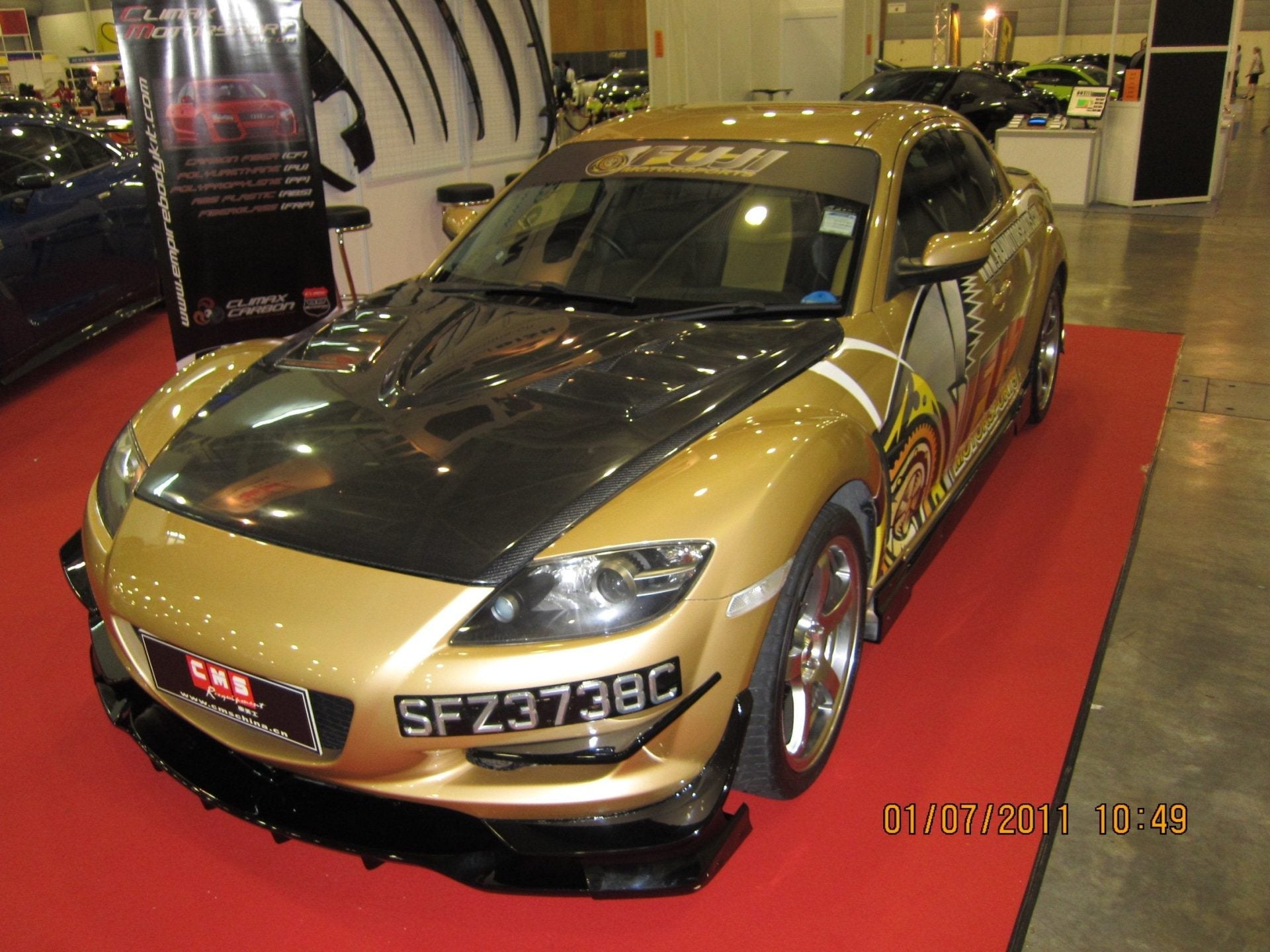 CMST Tuning Carbon Fiber Hood With Vent for Mazda RX-8 RX8 Vented Aftermarket Carbon Fiber Part / Bodykit - Robot Bodykits