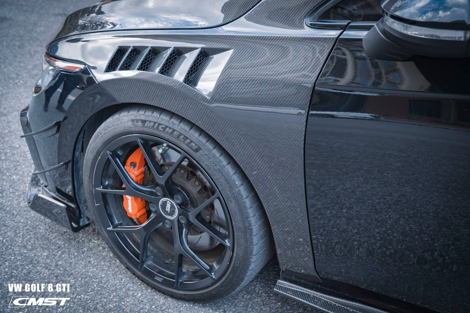 CMST Tuning Dry-Carbon Fiber Front Fenders for Volkswagen GTI & Golf R MK8 Aftermarket Carbon Fiber Part / Bodykit - Robot Bodykits