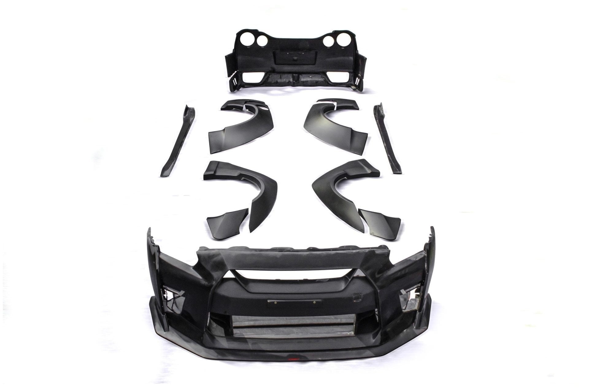 CMST Tuning Facelift Conversion Partial Carbon Fiber Full Body Kit for Nissan GTR GT-R R35 2008-2016 Aftermarket Carbon Fiber Part / Bodykit - Robot Bodykits