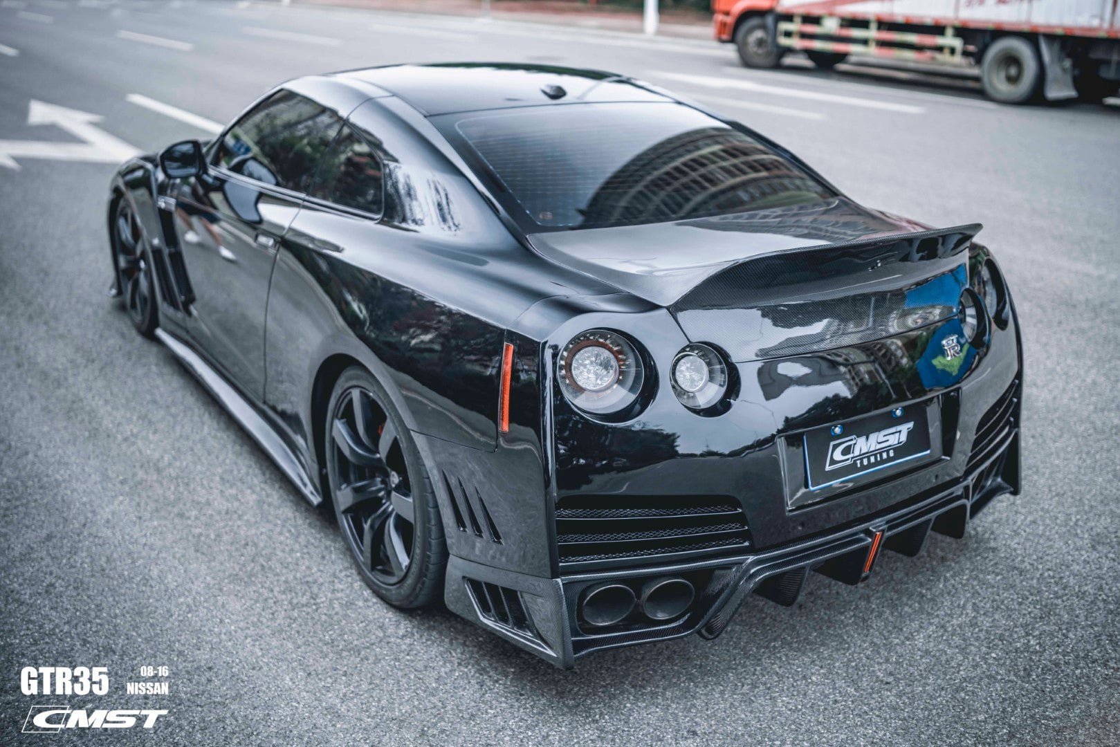 CMST Tuning Pre-preg Carbon Fiber Front Fenders for Nissan GTR GT-R R35 2008-2022 (Pair) Aftermarket Carbon Fiber Part / Bodykit - Robot Bodykits