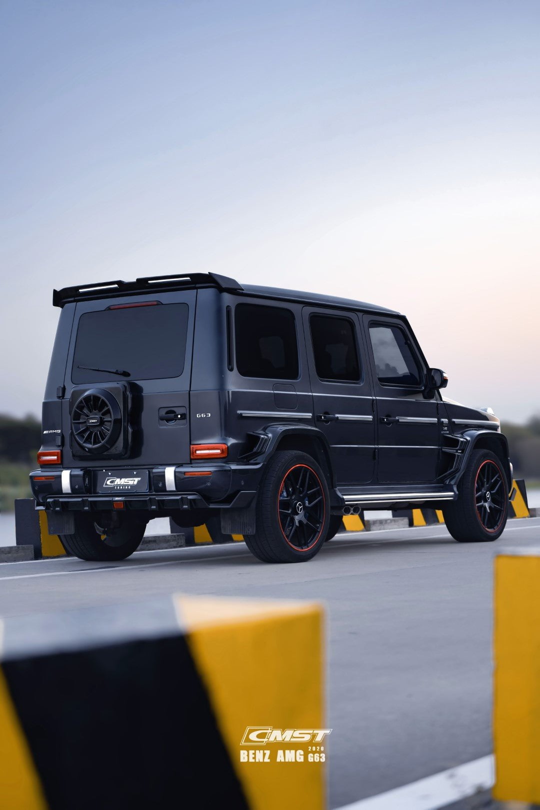 CMST Tuning Pre-preg Carbon Fiber Spare Tire Delete for Mercedes Benz G63 / G550 / G500 W464 Aftermarket Carbon Fiber Part / Bodykit - Robot Bodykits