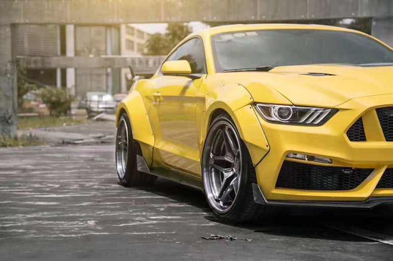 CMST Tuning Widebody Front & Rear Wheel Arches for Ford Mustang S550.1 2015- 2017 Aftermarket Carbon Fiber Part / Bodykit - Robot Bodykits