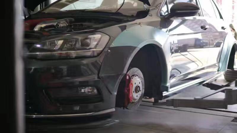 CMST Tuning Widebody Wheel Arches & Side Skirts for Volkswagen GTI Golf R MK7 MK7.5 Aftermarket Carbon Fiber Part / Bodykit - Robot Bodykits