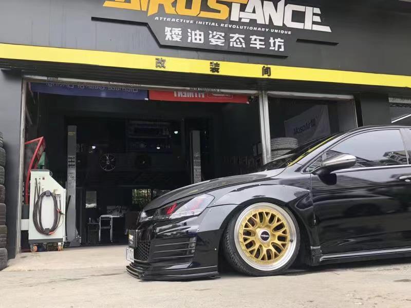 CMST Tuning Widebody Wheel Arches & Side Skirts for Volkswagen GTI Golf R MK7 MK7.5 Aftermarket Carbon Fiber Part / Bodykit - Robot Bodykits