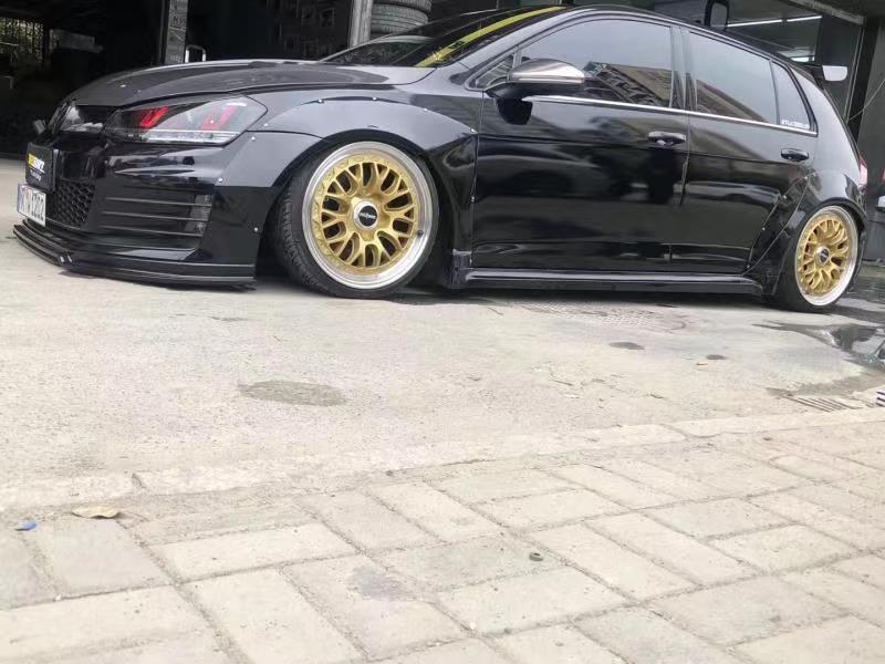 CMST Tuning Widebody Wheel Arches & Side Skirts for Volkswagen GTI Golf R MK7 MK7.5 Aftermarket Carbon Fiber Part / Bodykit - Robot Bodykits