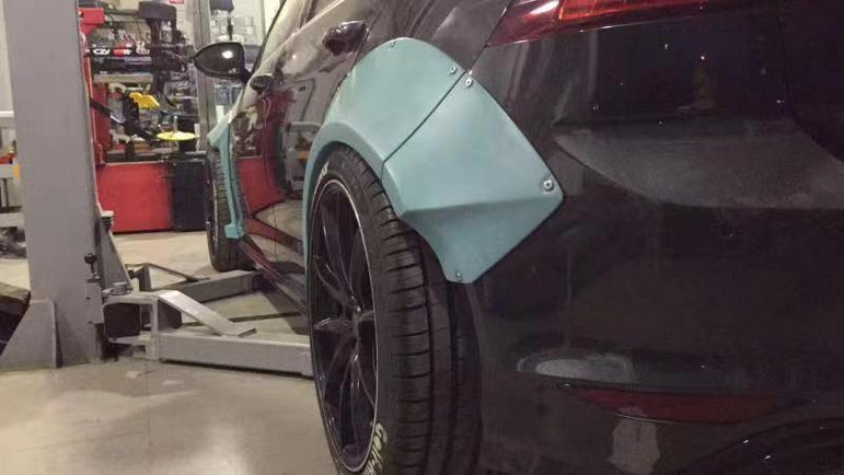 CMST Tuning Widebody Wheel Arches & Side Skirts for Volkswagen GTI Golf R MK7 MK7.5 Aftermarket Carbon Fiber Part / Bodykit - Robot Bodykits